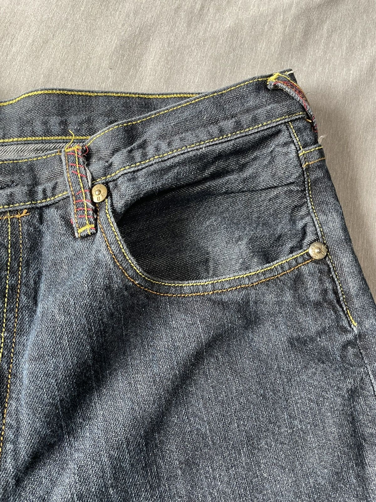 Red Monkey Red Monkey Company RMC Vintage Y2K Martin Ksohoh Jorts 36 Size US 36 / EU 52 - 8 Thumbnail