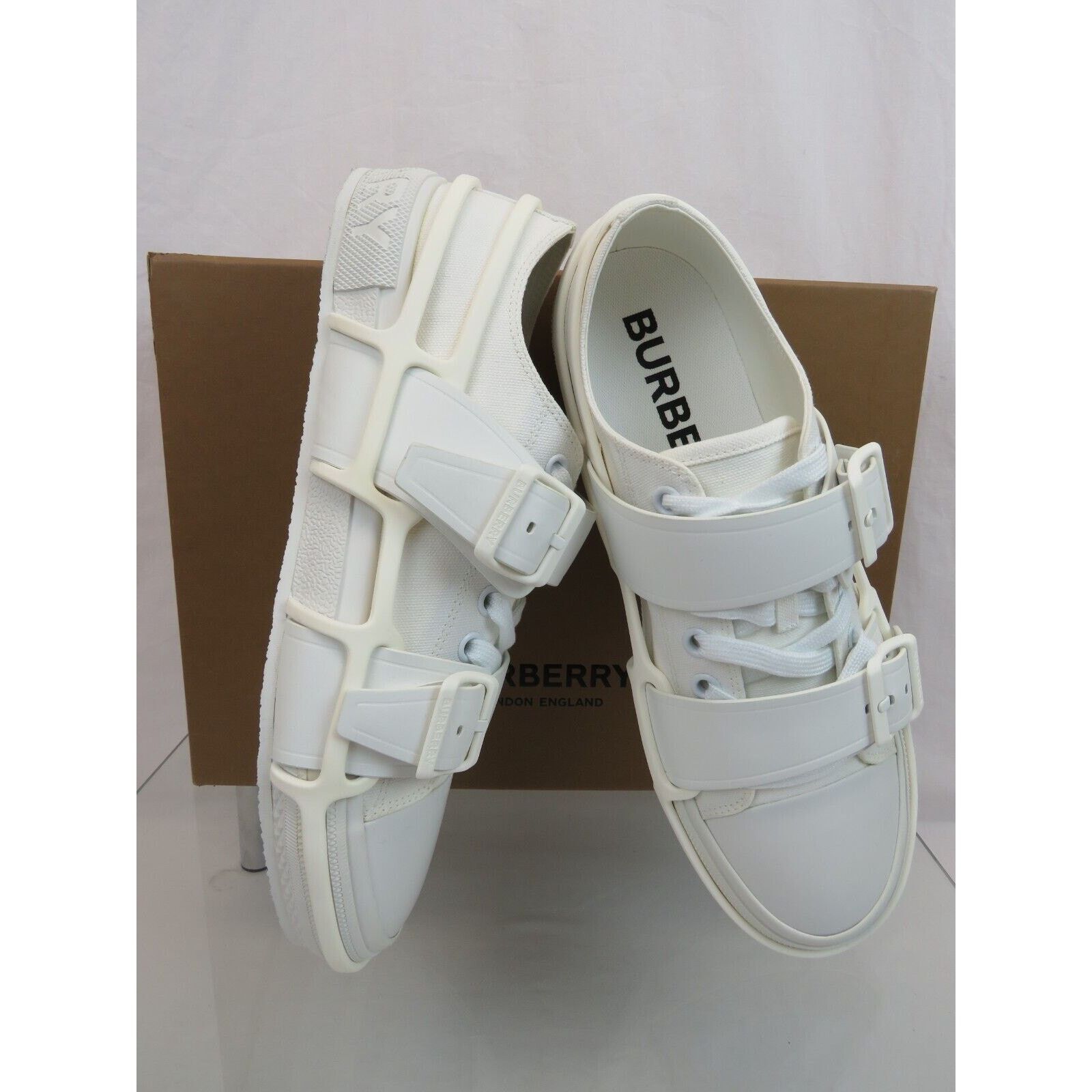 Burberry BURBERRY VERS WHITE CANVAS RUBBER STRAPS LOGO SNEAKERS 44 11 Size US 11 / EU 44 - 7 Thumbnail
