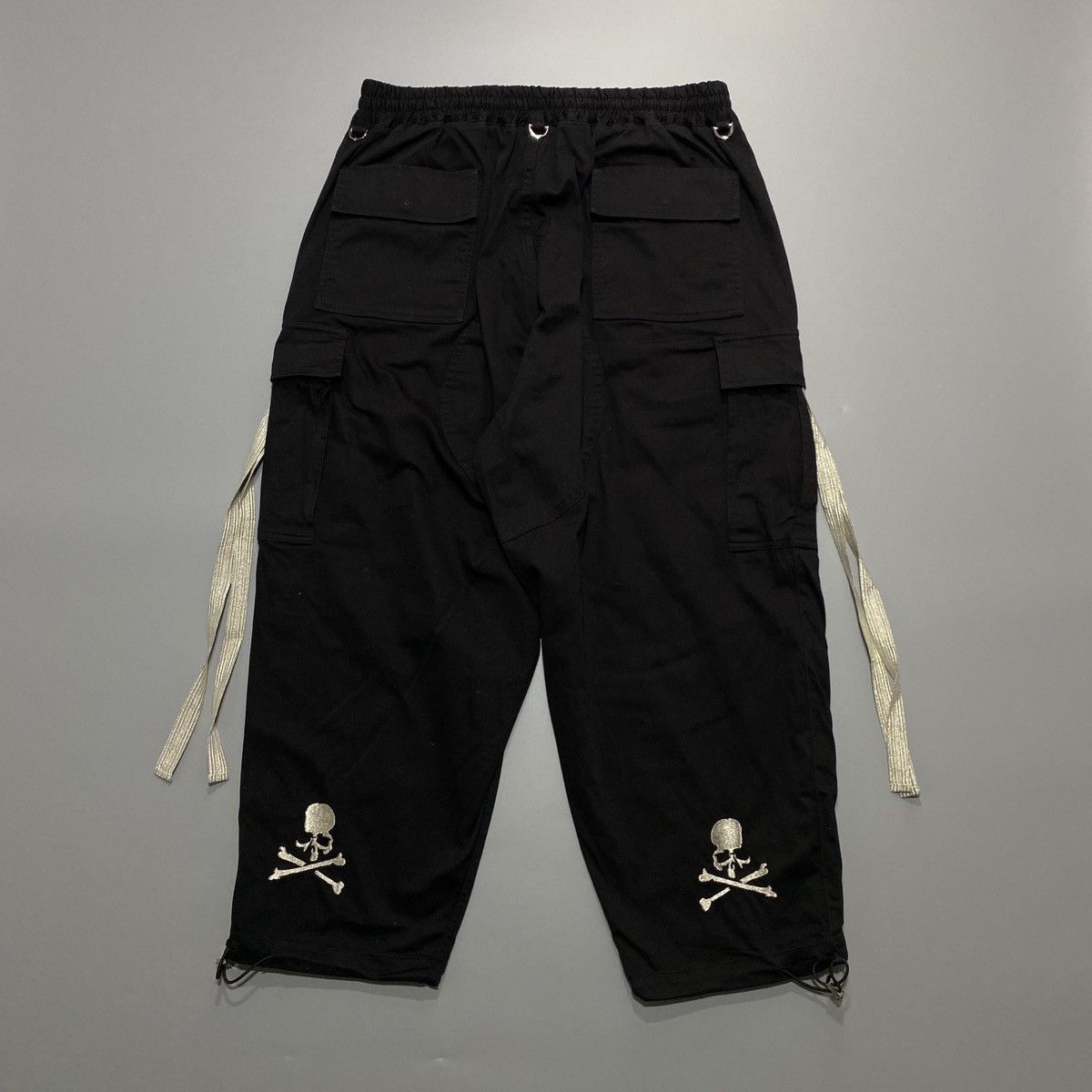 Mastermind Japan Mastermind World Cargo Pants Size US 30 / EU 46 - 1 Thumbnail