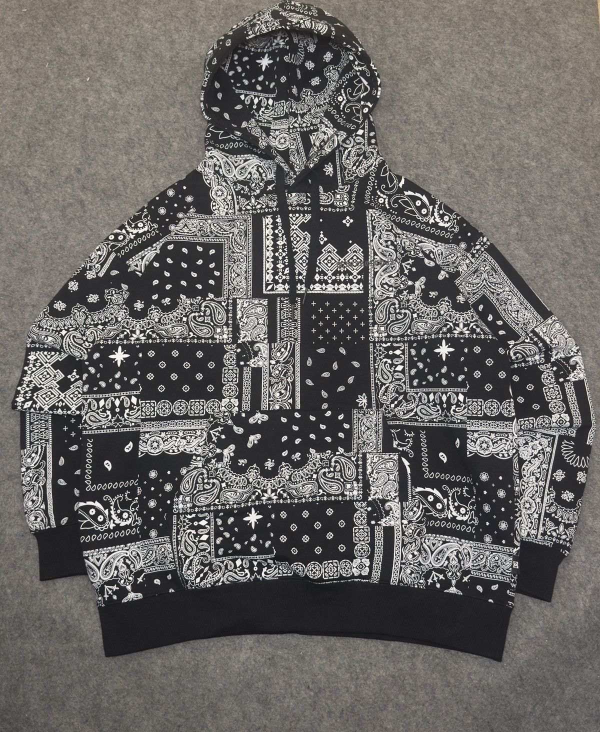DC DC Shoes Men's Old School Ph hoodie. Size US L / EU 52-54 / 3 - 1 Thumbnail