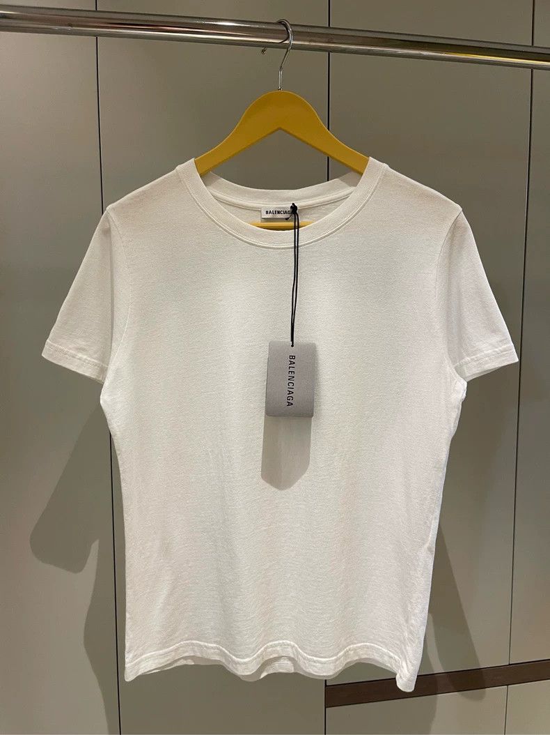Balenciaga Balenciaga embroidered logo on the back short sleeves 2502 Size US L / EU 52-54 / 3 - 2 Thumbnail