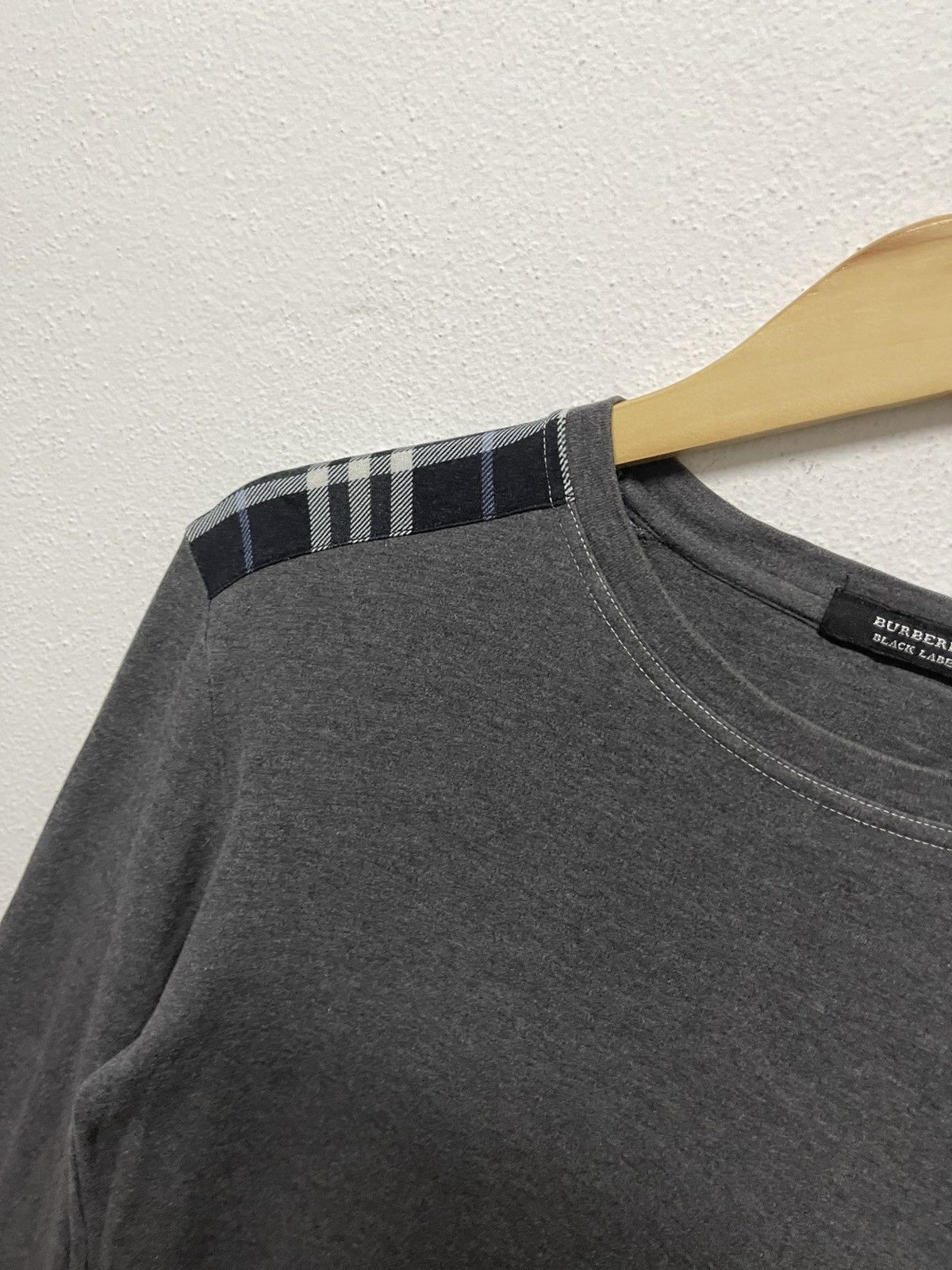 Burberry × Japanese Brand × Vintage 90s BURBERRY BLACK LABEL NOVA CHECK SHOULDER LONG SLEEVE Size US S / EU 44-46 / 1 - 8 Thumbnail