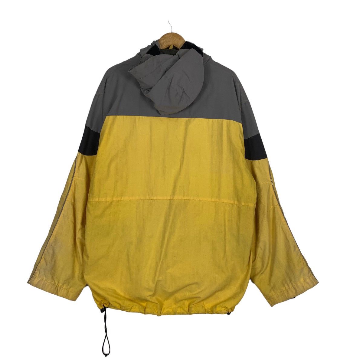 Bonfire Outerwear VINTAGE LOCIL SNOWBOARDS ZIPPER JACKET SIZE L Size US L / EU 52-54 / 3 - 11 Thumbnail