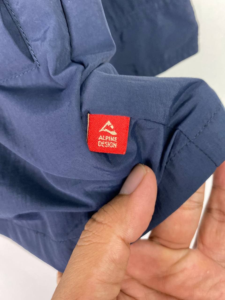 Japanese Brand alpine design light jacket windbreaker nice design Size US S / EU 44-46 / 1 - 4 Thumbnail