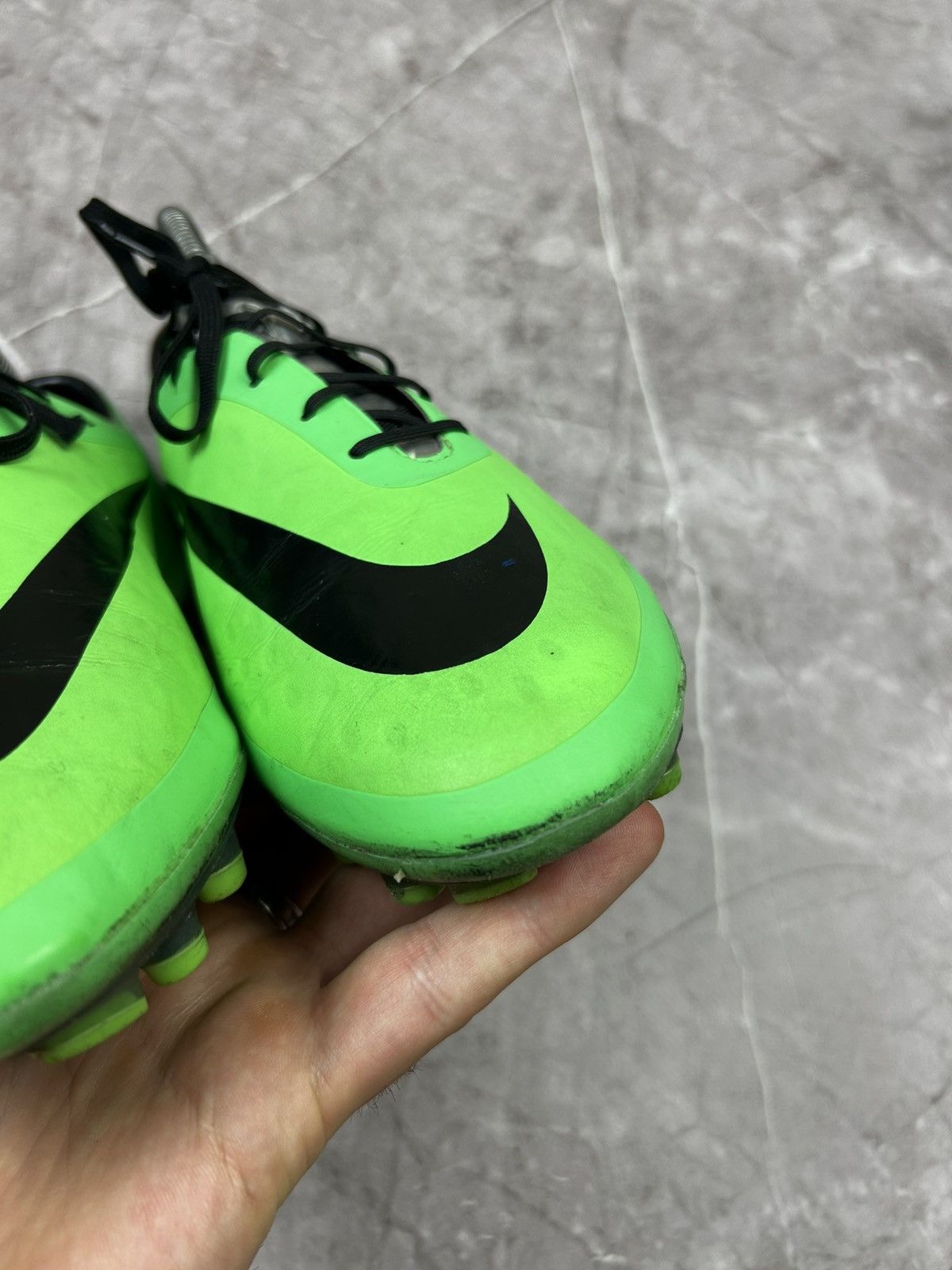 Nike Nike Hypervenom Phatal FG Neo Lime Athletic Soccer Cleat Men Size US 8 / EU 41 - 8 Thumbnail