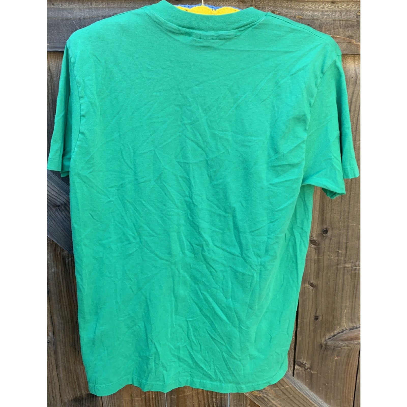 Hanes VINTAGE The Irish Are Back ND Notre Dame T Shirt Single Stitch USA Made Size L Mens Green 1980s Graphic Tee Shirt Size US L / EU 52-54 / 3 - 5 Thumbnail