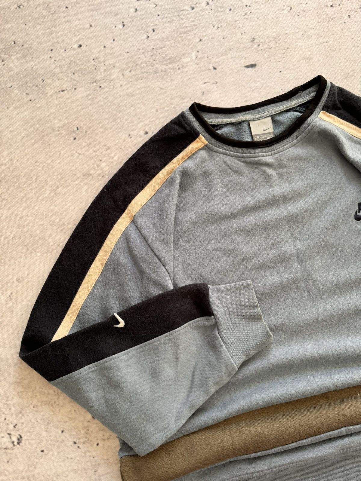 Nike × Vintage NIKE VINTAGE BASIC LOGO OVERSIZE BOXY SWEATSHIRT Size US L / EU 52-54 / 3 - 6 Thumbnail
