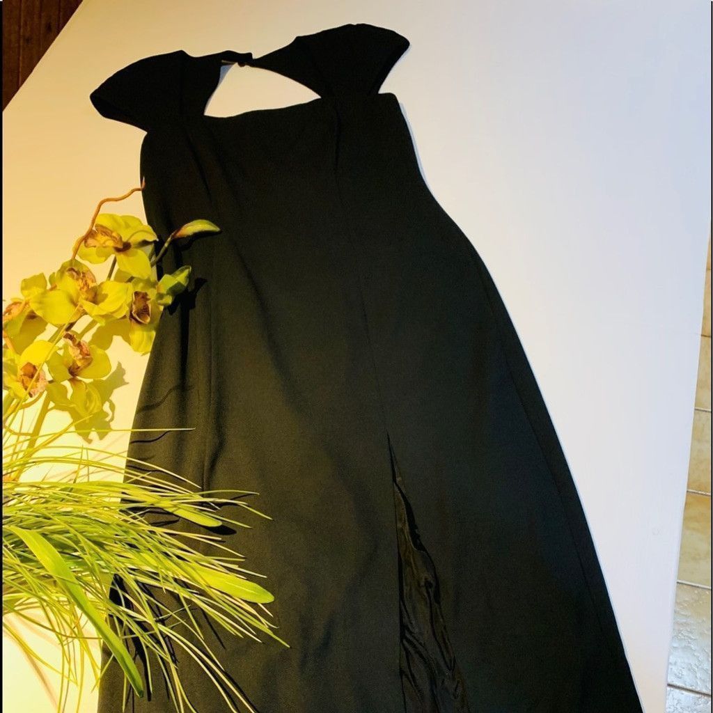 Other Krasini Black dress below knee with slit size 10 Size L / US 10 / IT 46 - 2 Thumbnail