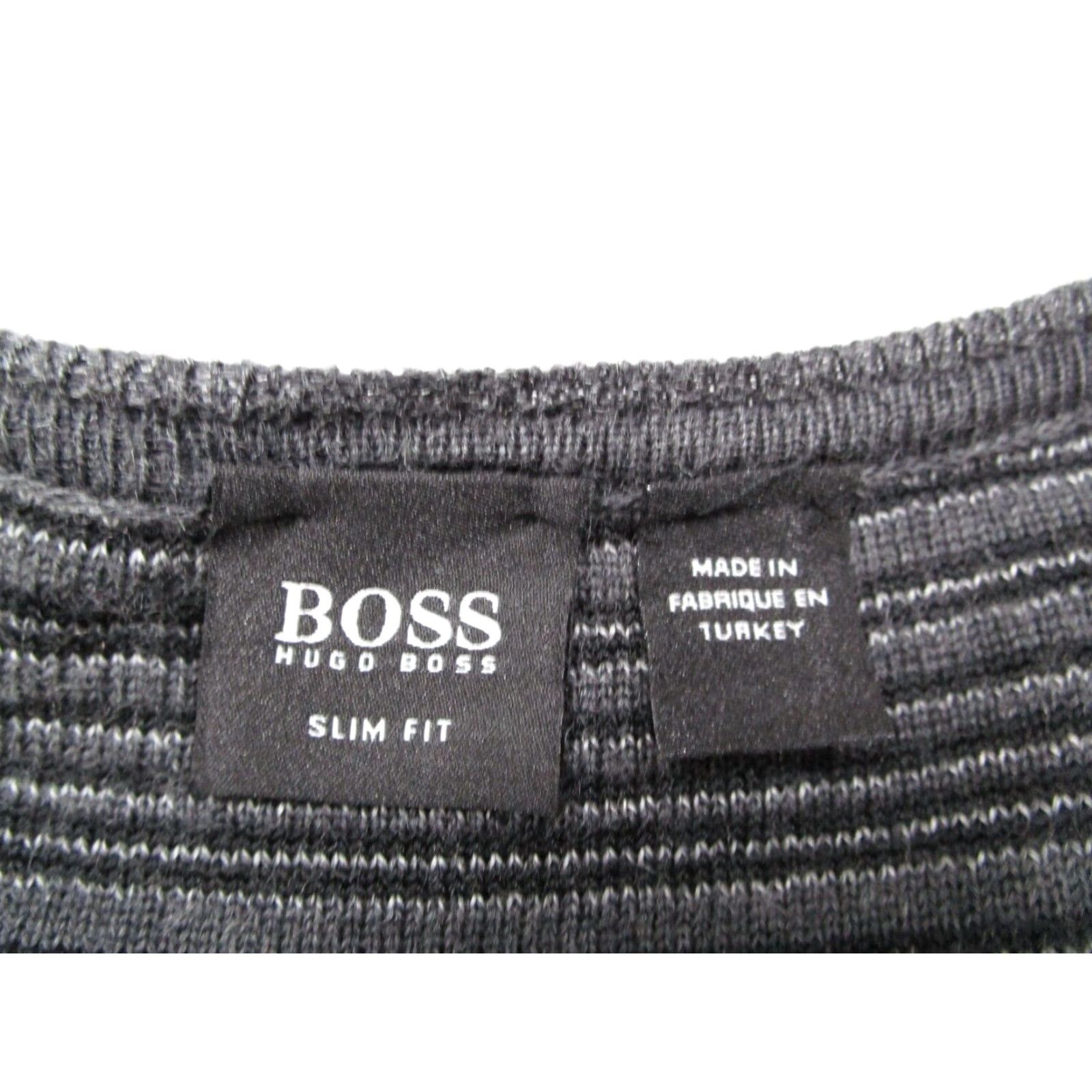 Hugo Boss HUGO BOSS Slim Fit V Neck Pullover Sweater Mens Large Gray Wool Blend Knit Size US L / EU 52-54 / 3 - 3 Thumbnail