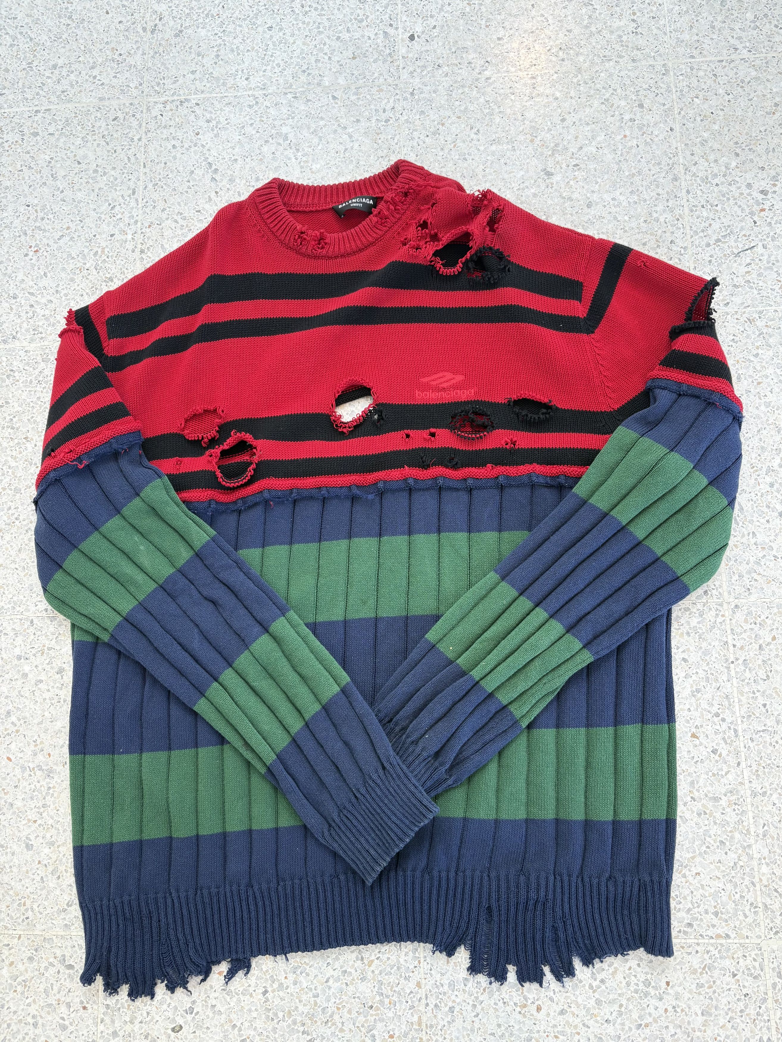 Balenciaga Balenciaga 3B Logo Destroyed Multiknit Sweater Size US XS / EU 42 / 0 - 1 Thumbnail