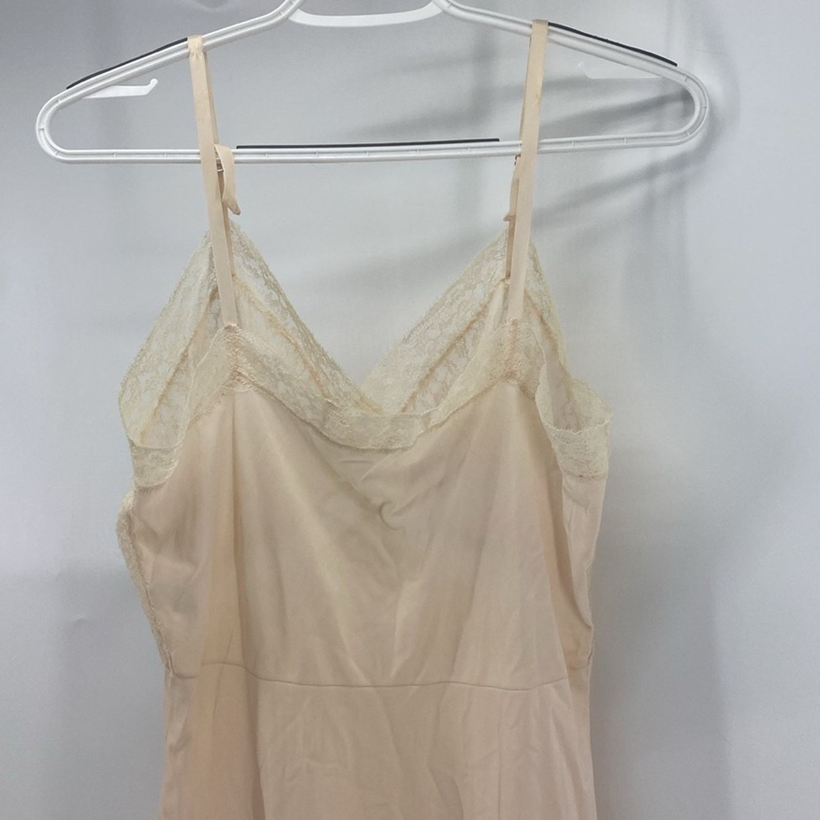 Other Vintage slip dress adjustable straps pens nude lace pleated Size S / US 4 / IT 40 - 6 Thumbnail