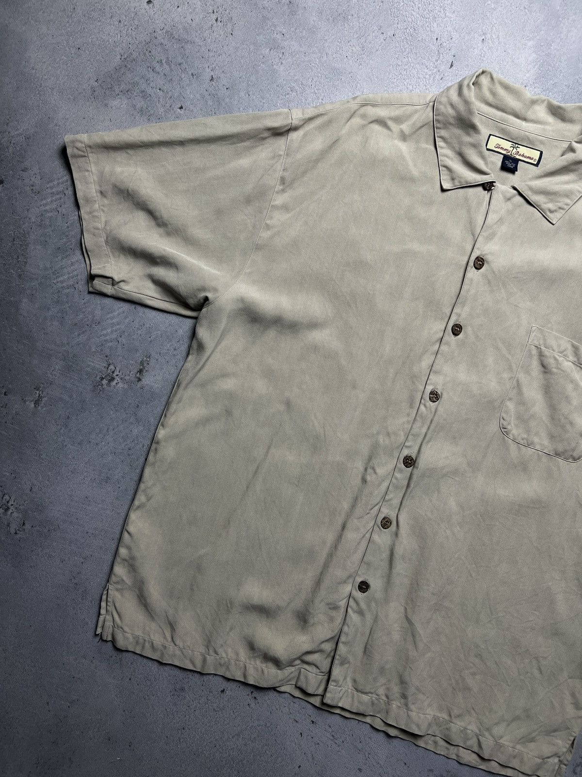 Tommy Bahama Tommy Bahama Beige 100% Silk Hawaiian Button Up Shirt y2k Size US XL / EU 56 / 4 - 4 Thumbnail