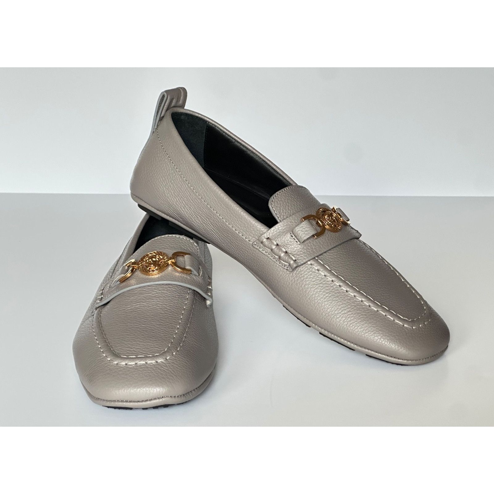 Versace Versace Gold Medusa Gray Leather Driver Shoes 8 US 1017072 Size US 8 / EU 41 - 11 Thumbnail