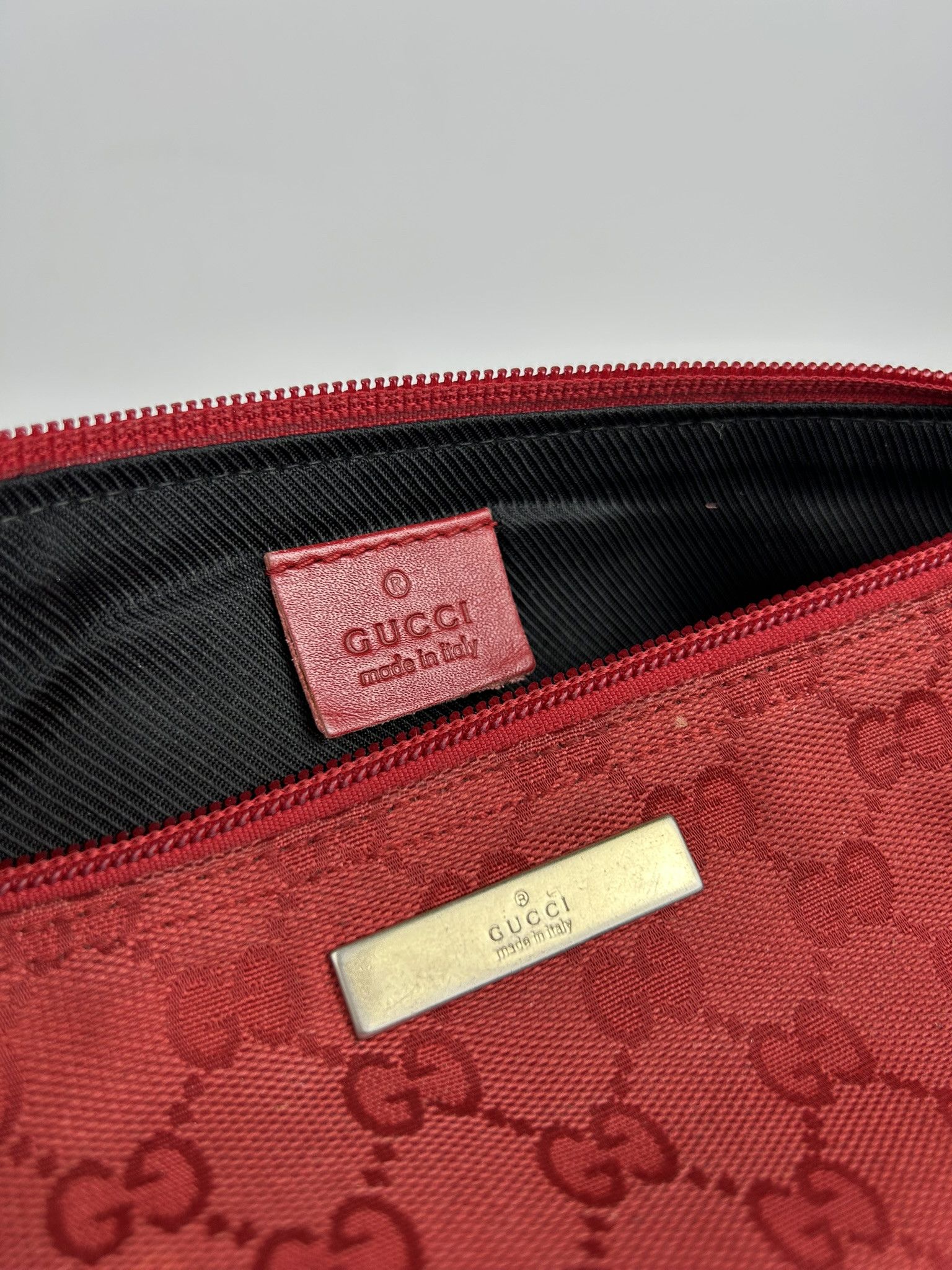 Gucci Vintage y2k gucci monogram canvas boat bag pochette Size ONE SIZE - 19 Thumbnail