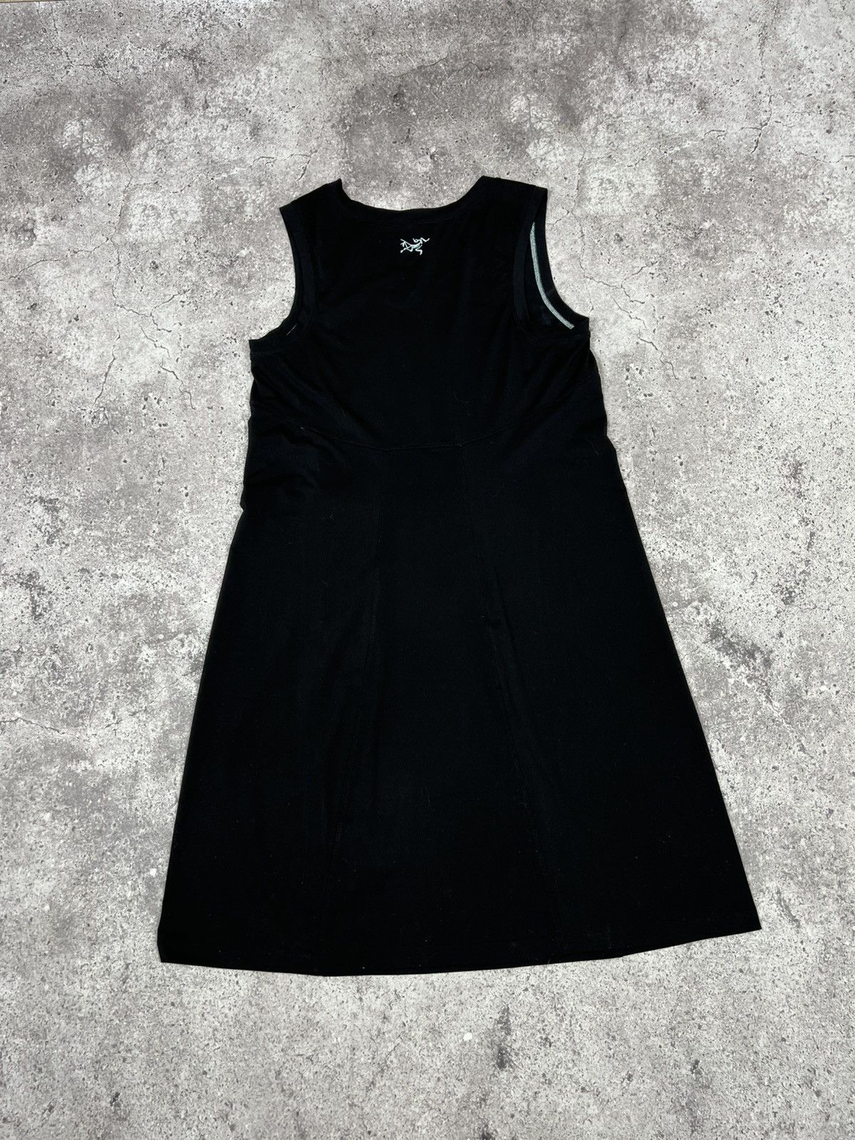 Arc'teryx Arc'teryx Women's Sleeveless Dress Size M / US 6-8 / IT 42-44 - 1 Thumbnail