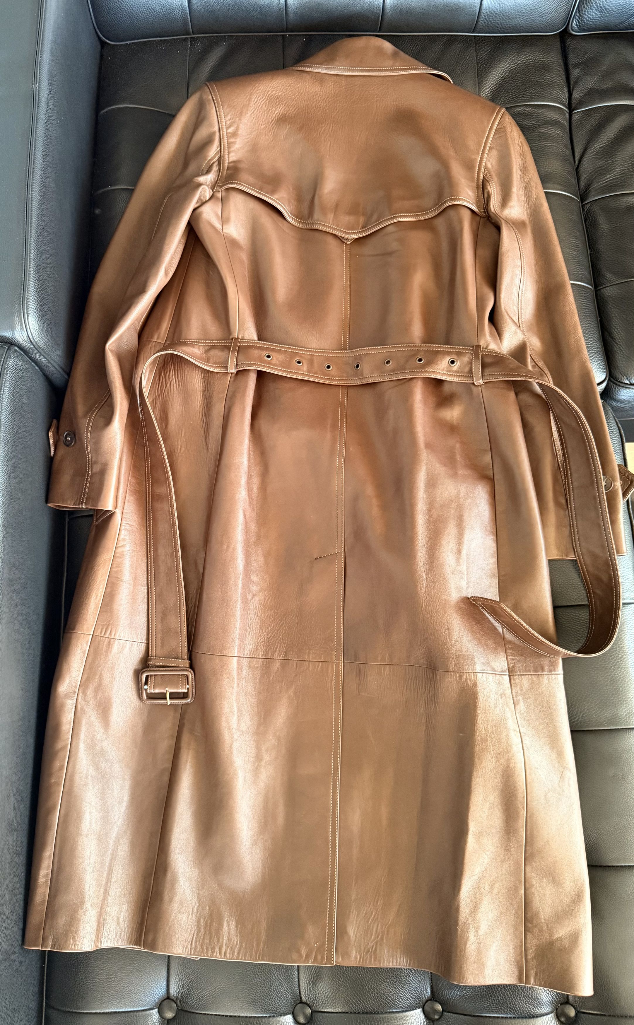 Saint Laurent Paris Saint Laurent Spring/Summer 2023 Runway Lamb Leather Coat Size US XS / EU 42 / 0 - 2 Thumbnail
