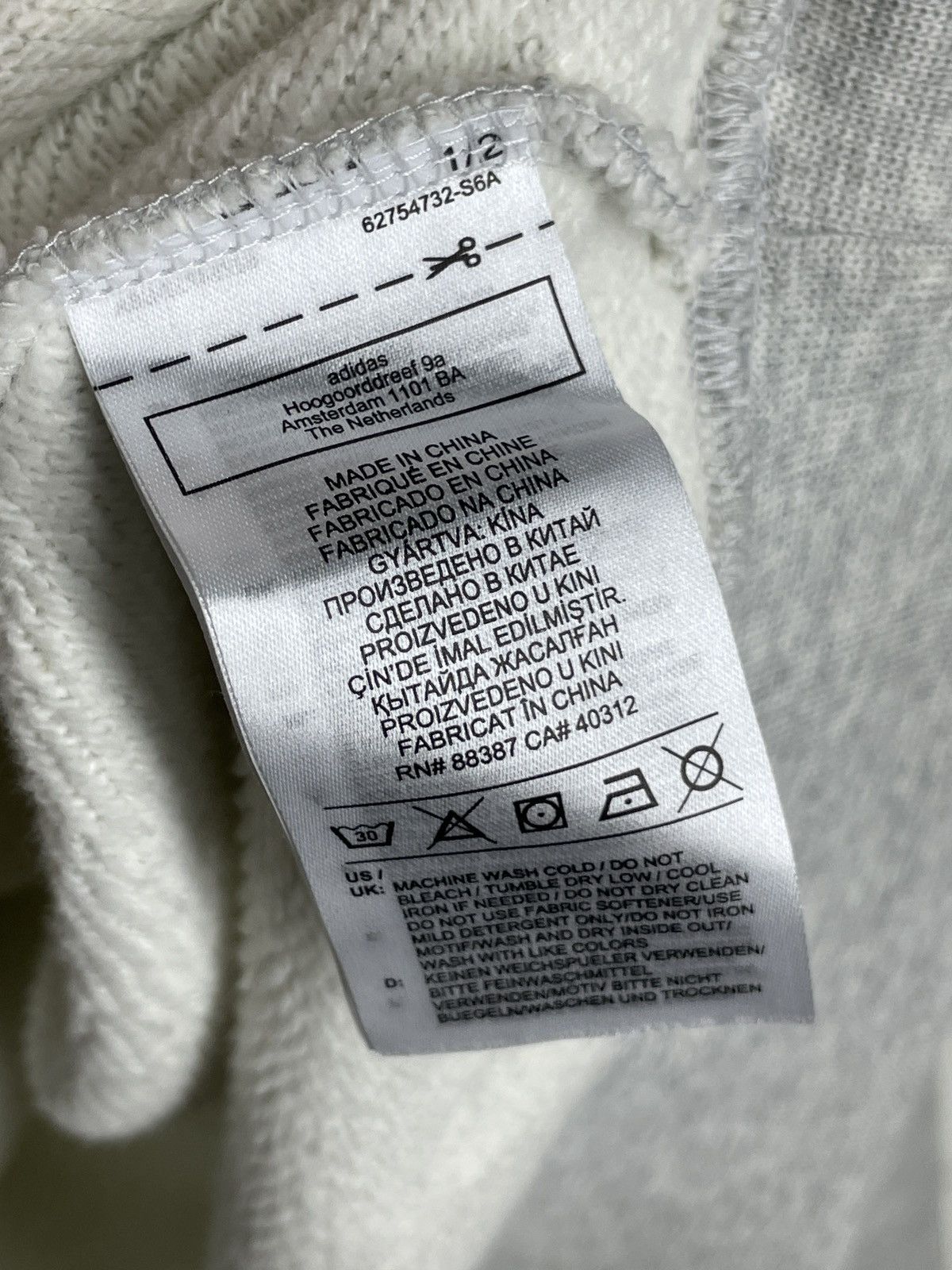 Adidas Adidas Trefoil Center logo sweatshirt oversize Size US XL / EU 56 / 4 - 10 Thumbnail