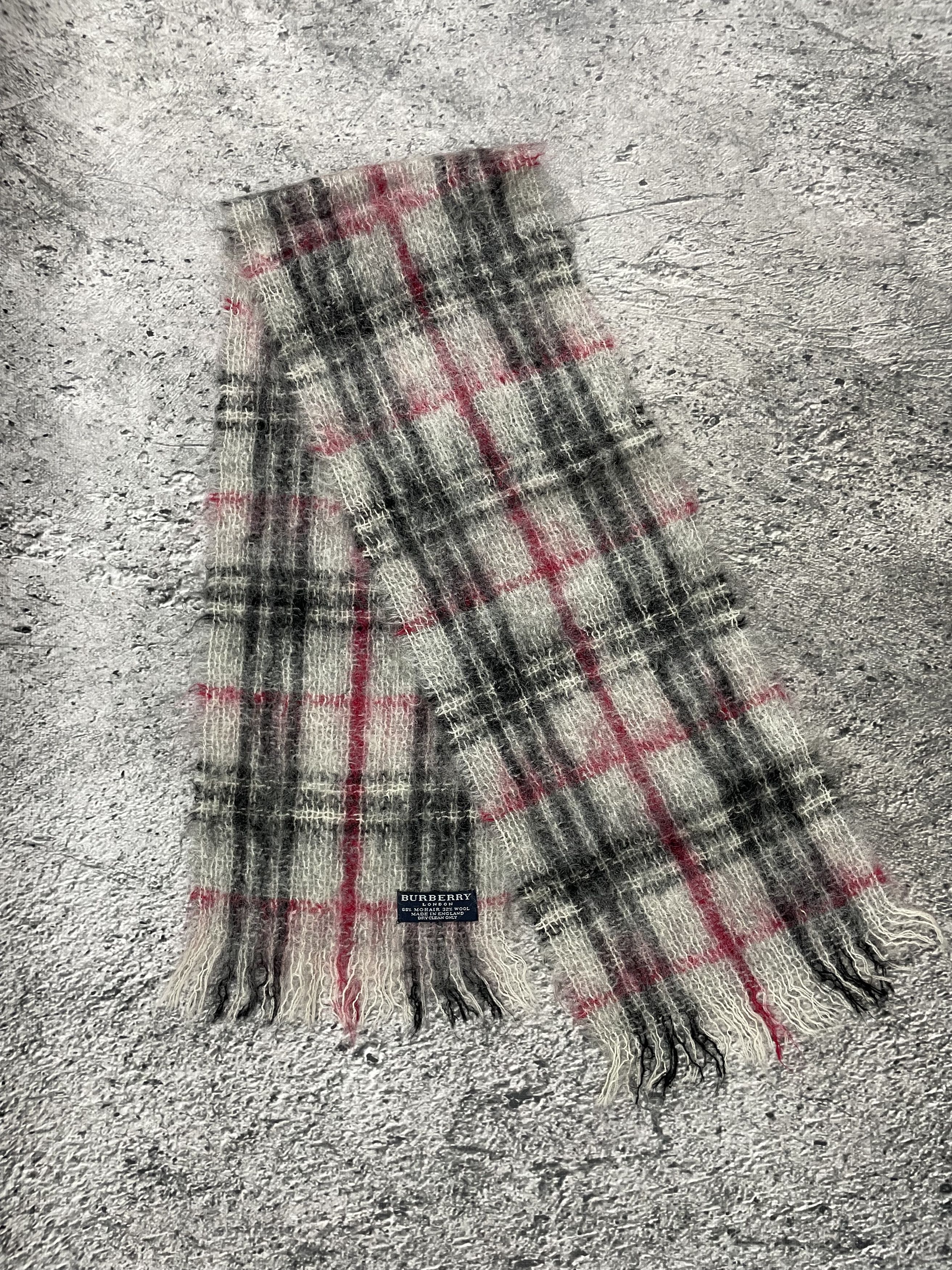 Burberry Burberry checkered mohair and wool fuzzy scarf Size ONE SIZE - 1 Thumbnail