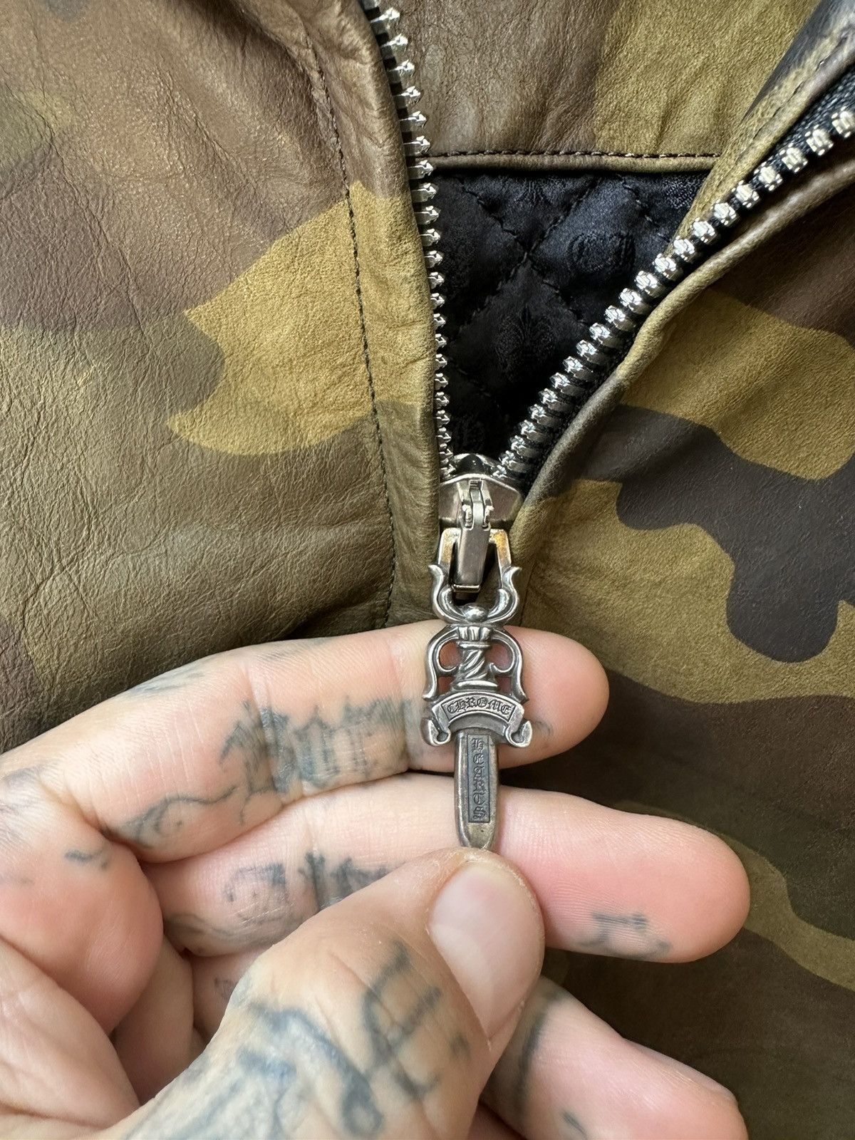 Chrome Hearts Chrome Hearts XXL 2XL CAMO CROSS PATCH LEATHER JACKET Size US XXL / EU 58 / 5 - 6 Thumbnail