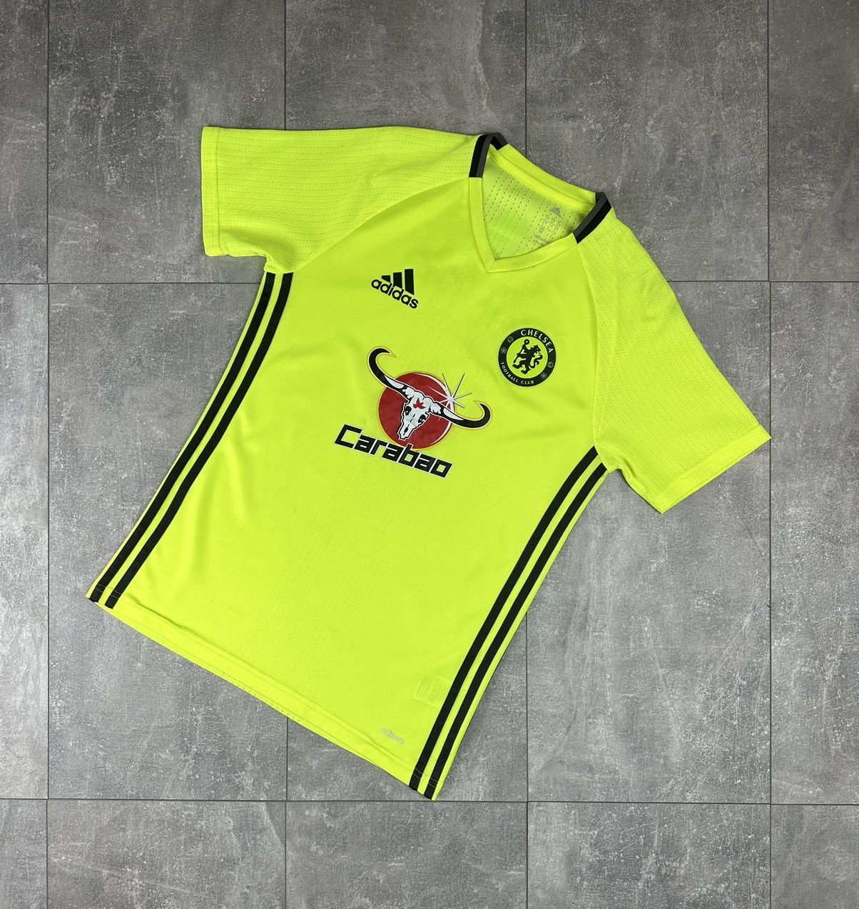 Adidas Adidas Chelsea FC 2016/17 Training Soccer Football Jersey Size US S / EU 44-46 / 1 - 1 Thumbnail