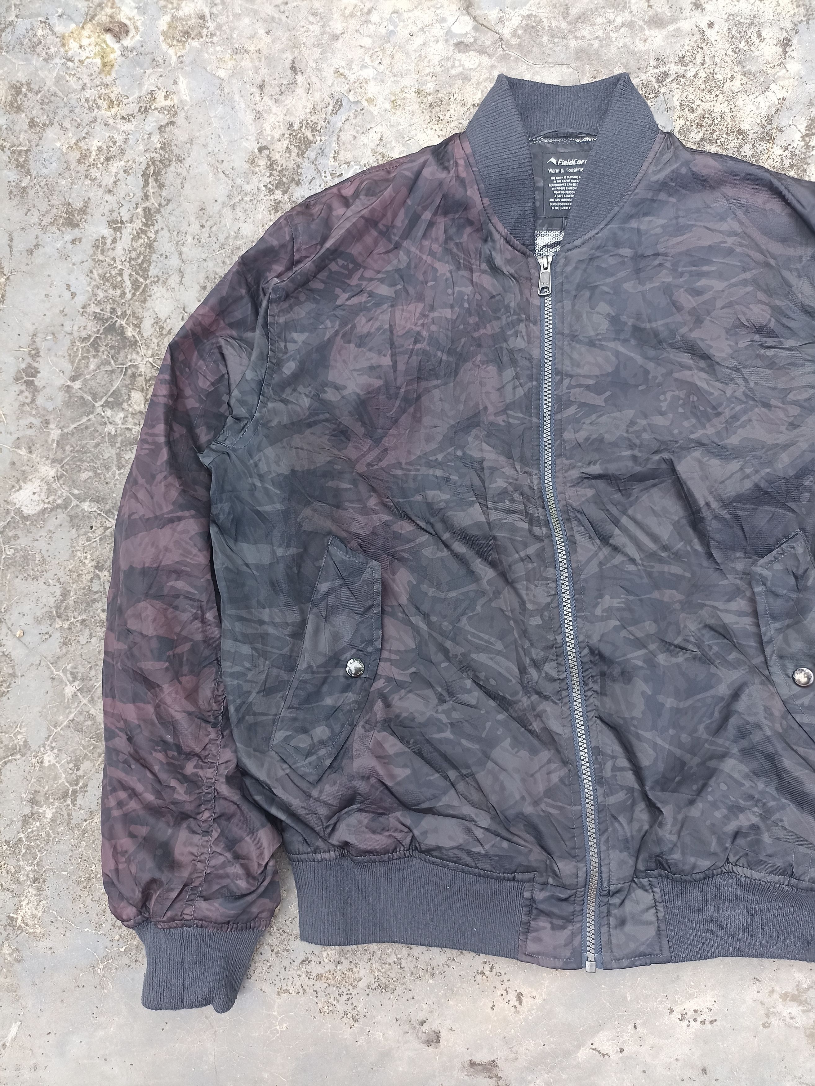 Army Of Me Fieldcore Bomber jacket camouflage tones color Heat Assist Size US L / EU 52-54 / 3 - 3 Thumbnail