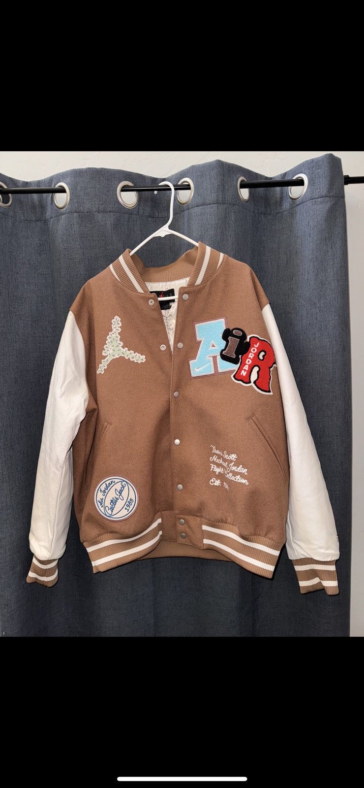 Jordan Brand × Nike × Travis Scott Cactus Jack x jordan varsity