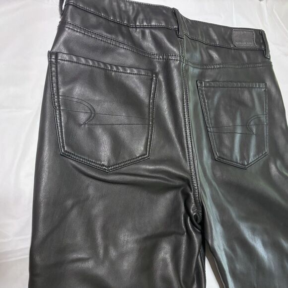 American Eagle Outfitters American Eagle Stretch Faux Leather Flare Pants Size 14 Long Size 36" / US 14 / IT 50 - 9 Thumbnail