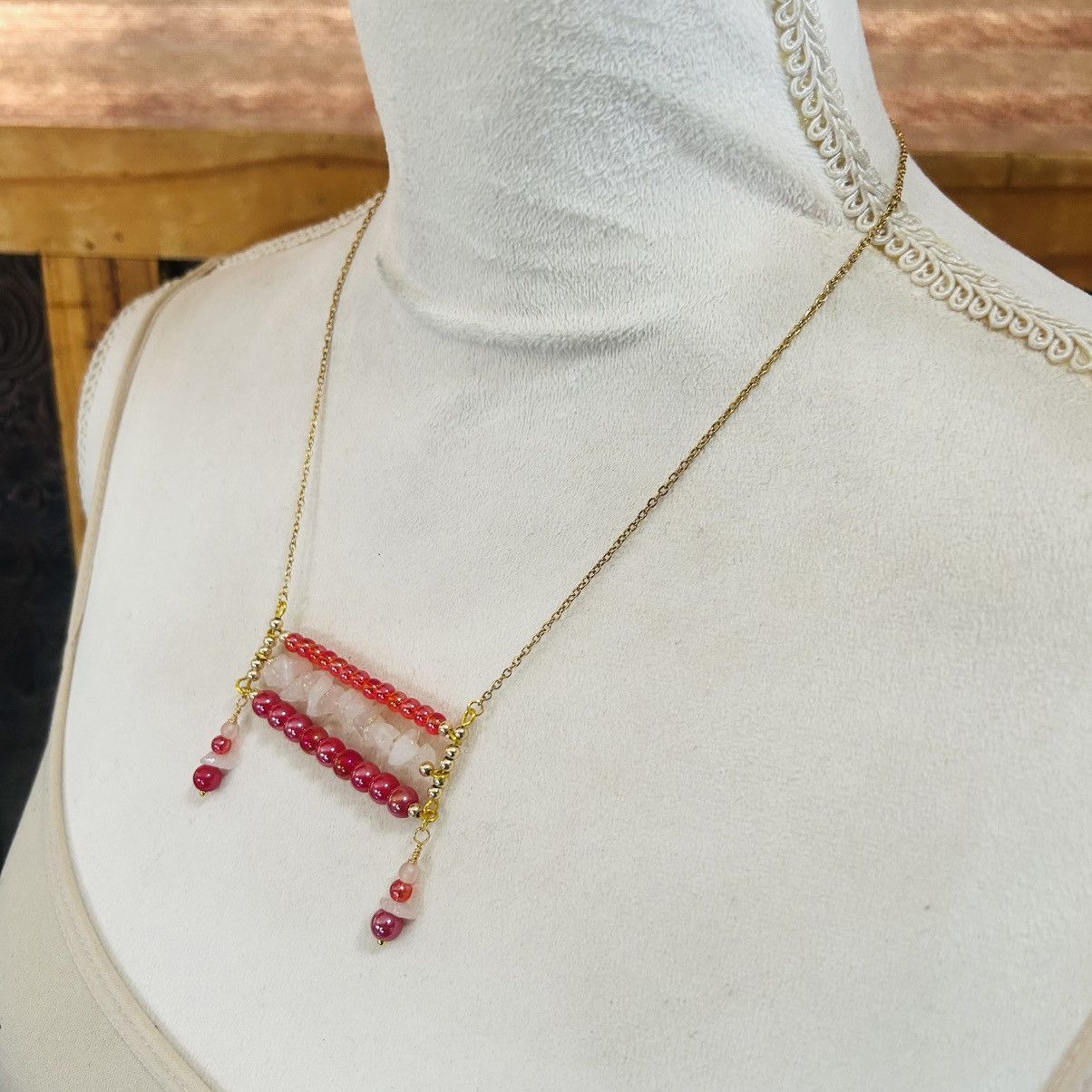 Handmade Handcrafted triple row bar stone rose quartz necklace Size ONE SIZE - 4 Thumbnail