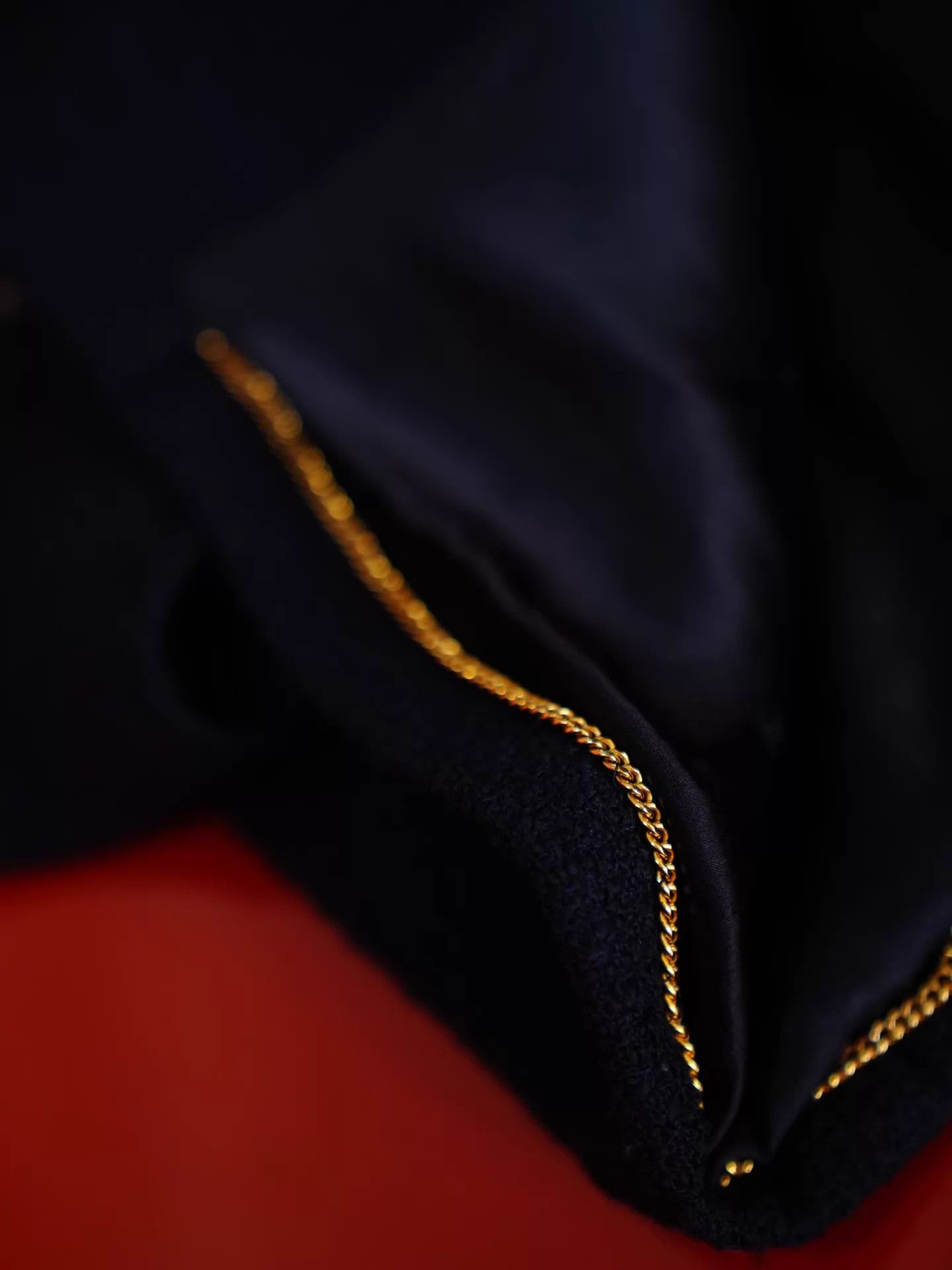 Chanel Chanel 90s Navy Wool 4-Pocket Single-Breasted Blazer Size S / US 4 / IT 40 - 8 Thumbnail