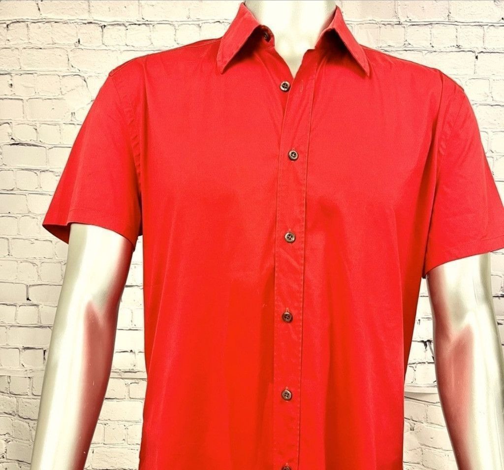Prada Rare Prada Red Short Sleeve Shirt – Made in Italy – 48 Size US L / EU 52-54 / 3 - 3 Thumbnail