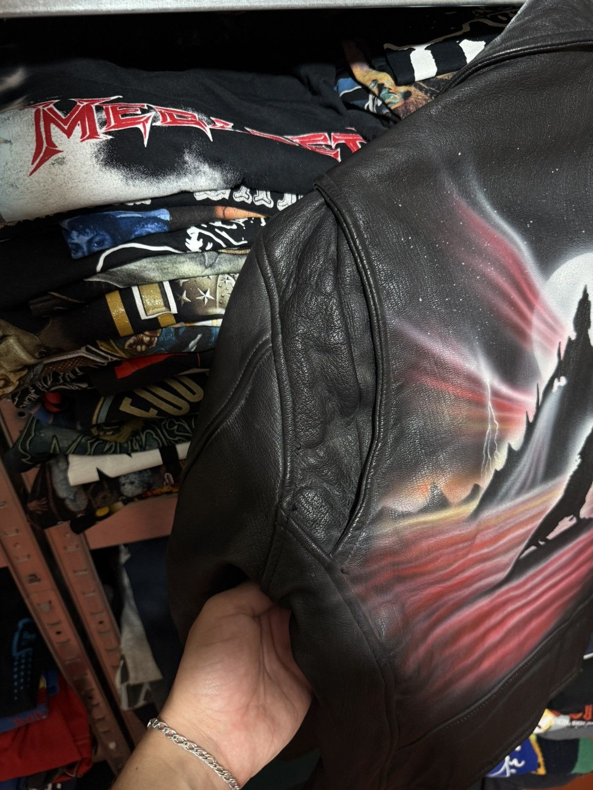 Vintage Vintage 80’s Crazy Painted Wolf Art Leather Biker Jacket Y2K Size US S / EU 44-46 / 1 - 16 Thumbnail