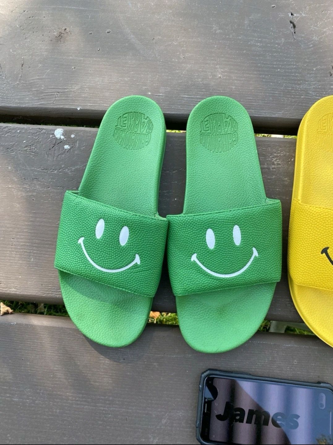 Other Chinatown Market Smiley Slides Sandals Size 13 Men Size US 13 / EU 46 - 2 Thumbnail
