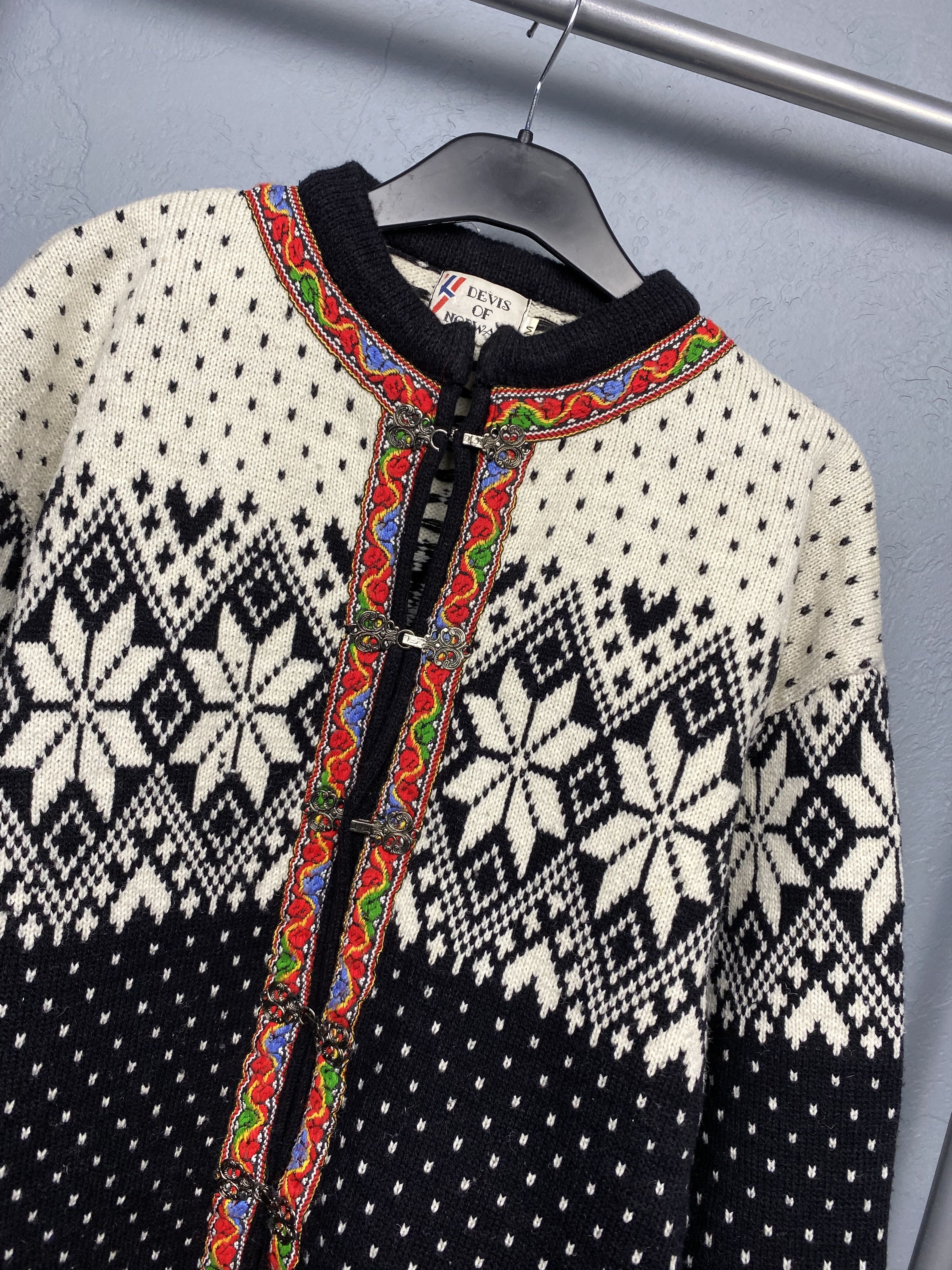 Dale Of Norway × Vintage Devis Of Norway Vintage Wool Knit Sweater Size US M / EU 48-50 / 2 - 2 Thumbnail