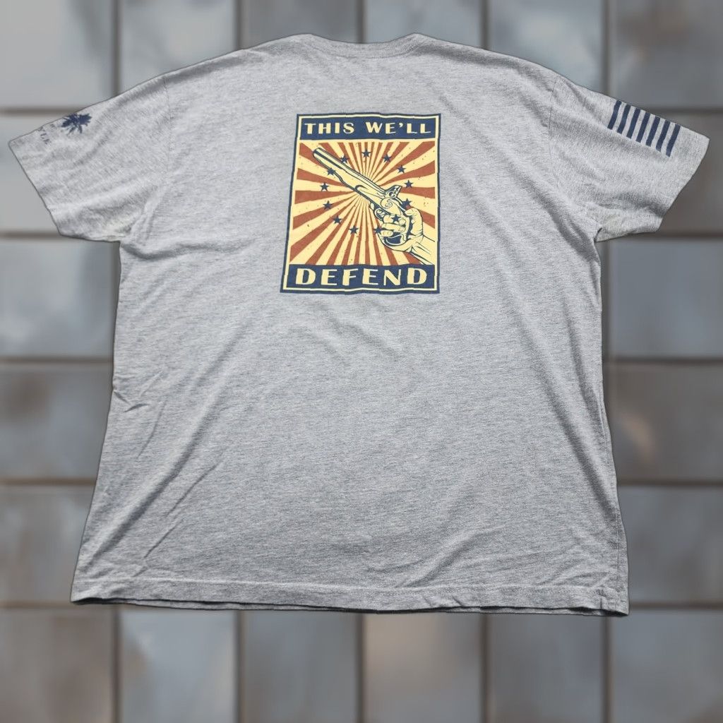 Vintage Grunt Style Shirt Mens Extra Large Gray This We'll Defend American Flag Graphic Shirt? Size US XL / EU 56 / 4 - 1 Thumbnail