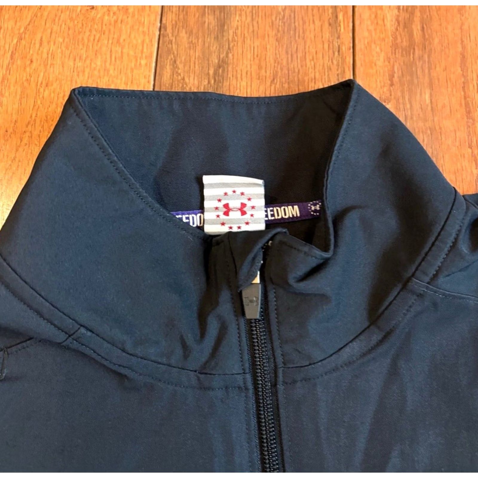 Under Armour VINTAGE Under Armour ColdGear Infrared 1/2 Zip Pullover Mens L Black/Nylon Jacket Size US L / EU 52-54 / 3 - 5 Thumbnail