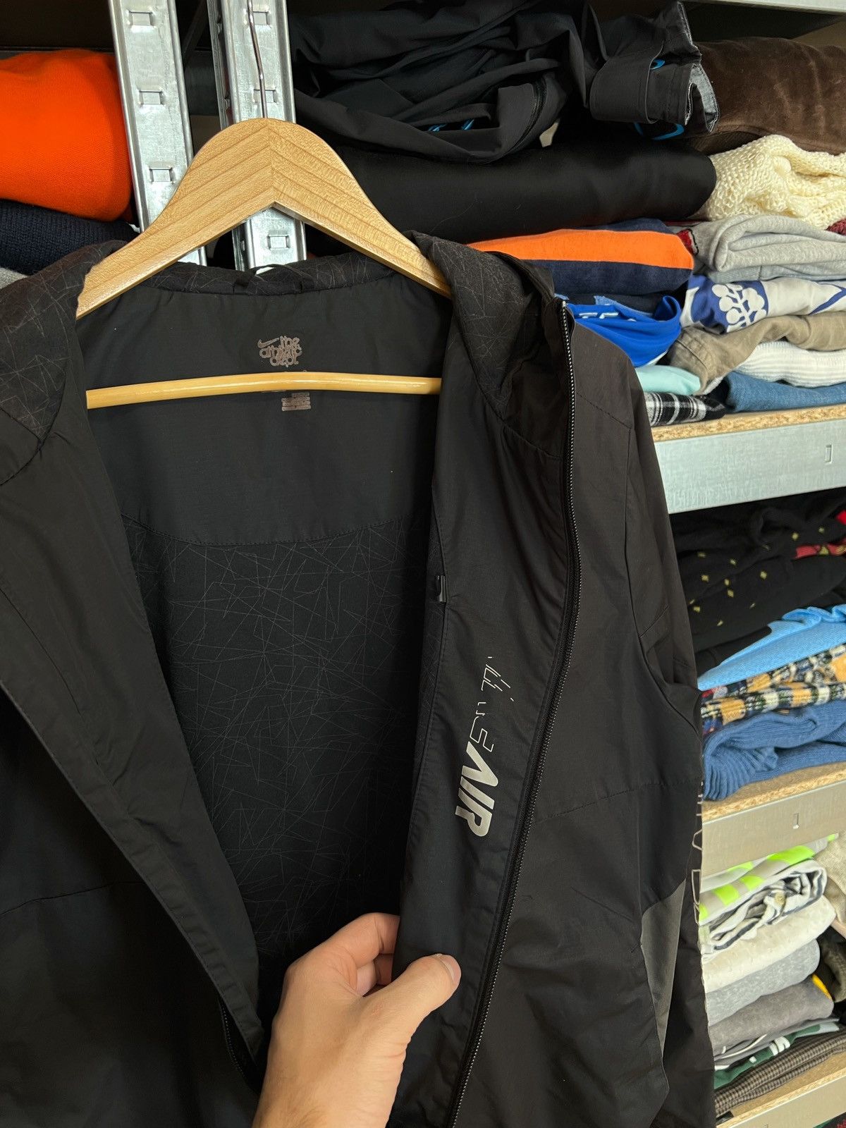 Nike × Vintage Nike Air Vintage Nylon Track Jacket Windbreaker Swoosh Sz L Size US L / EU 52-54 / 3 - 8 Thumbnail