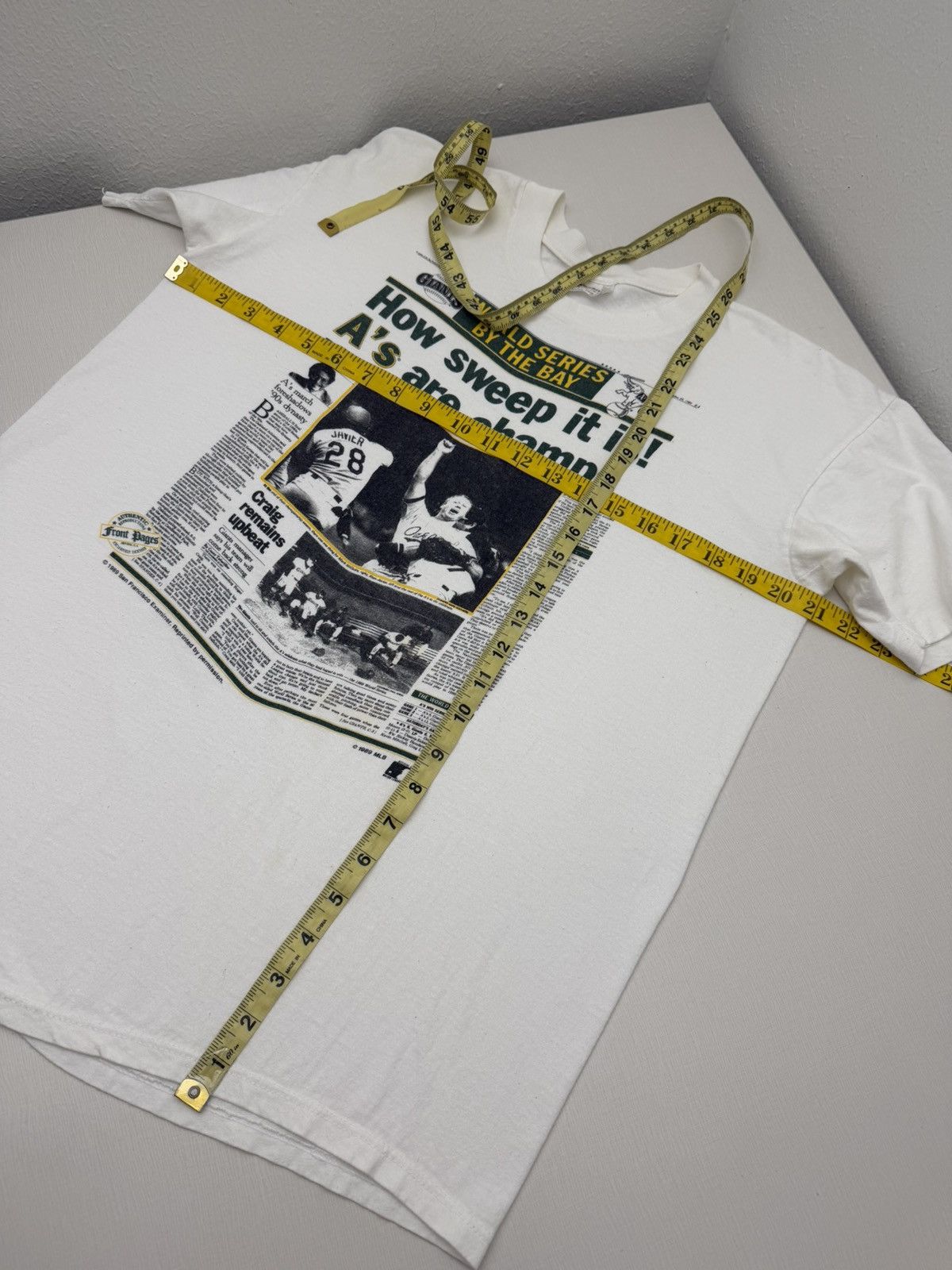 MLB Vintage 1989 Oakland Athletics World Series Newspaper Tee L Size US L / EU 52-54 / 3 - 5 Thumbnail