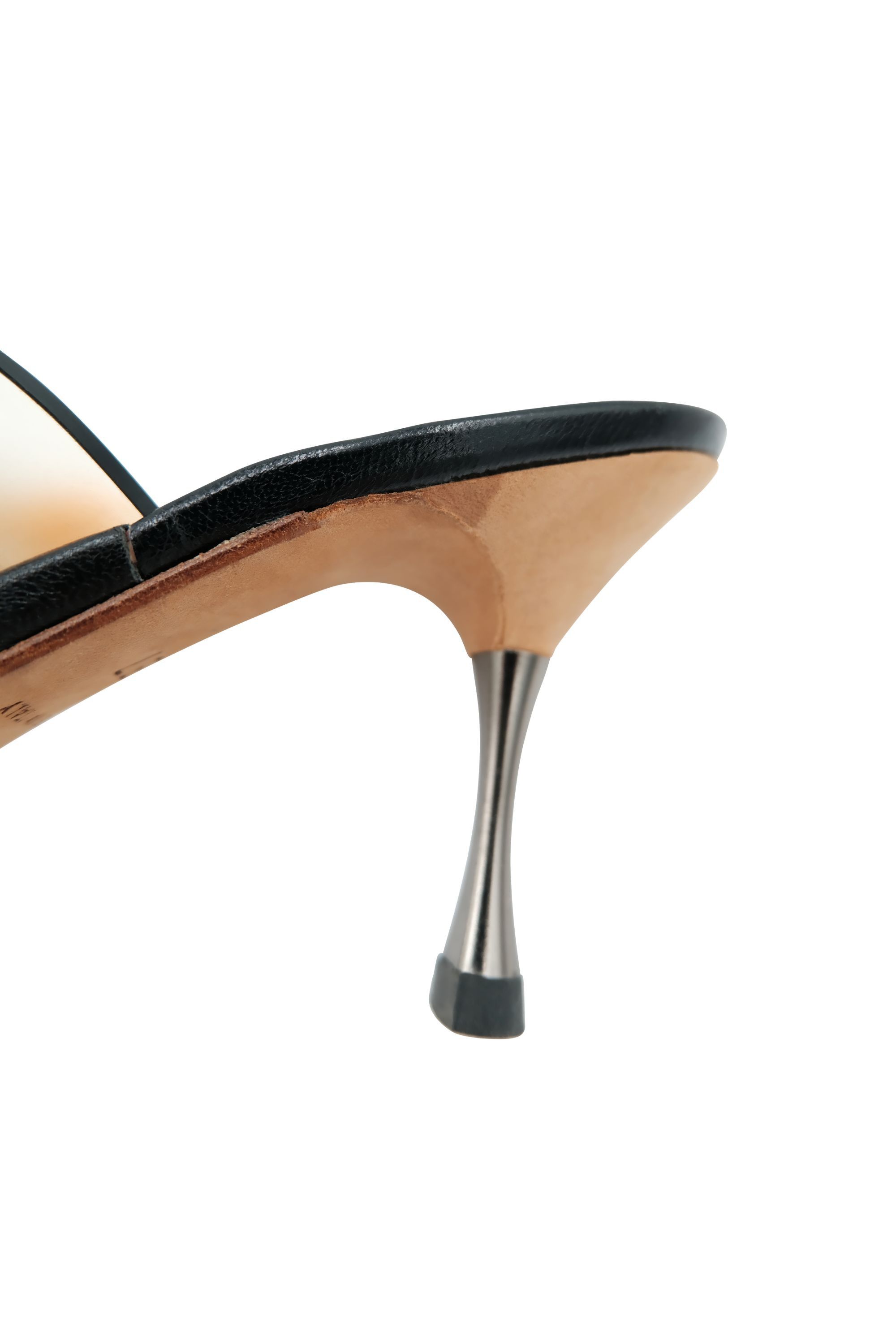 Chanel Chanel Vintage 2000's Chanel Rubber Thong Sandals Size US 5 / IT 35 - 4 Thumbnail