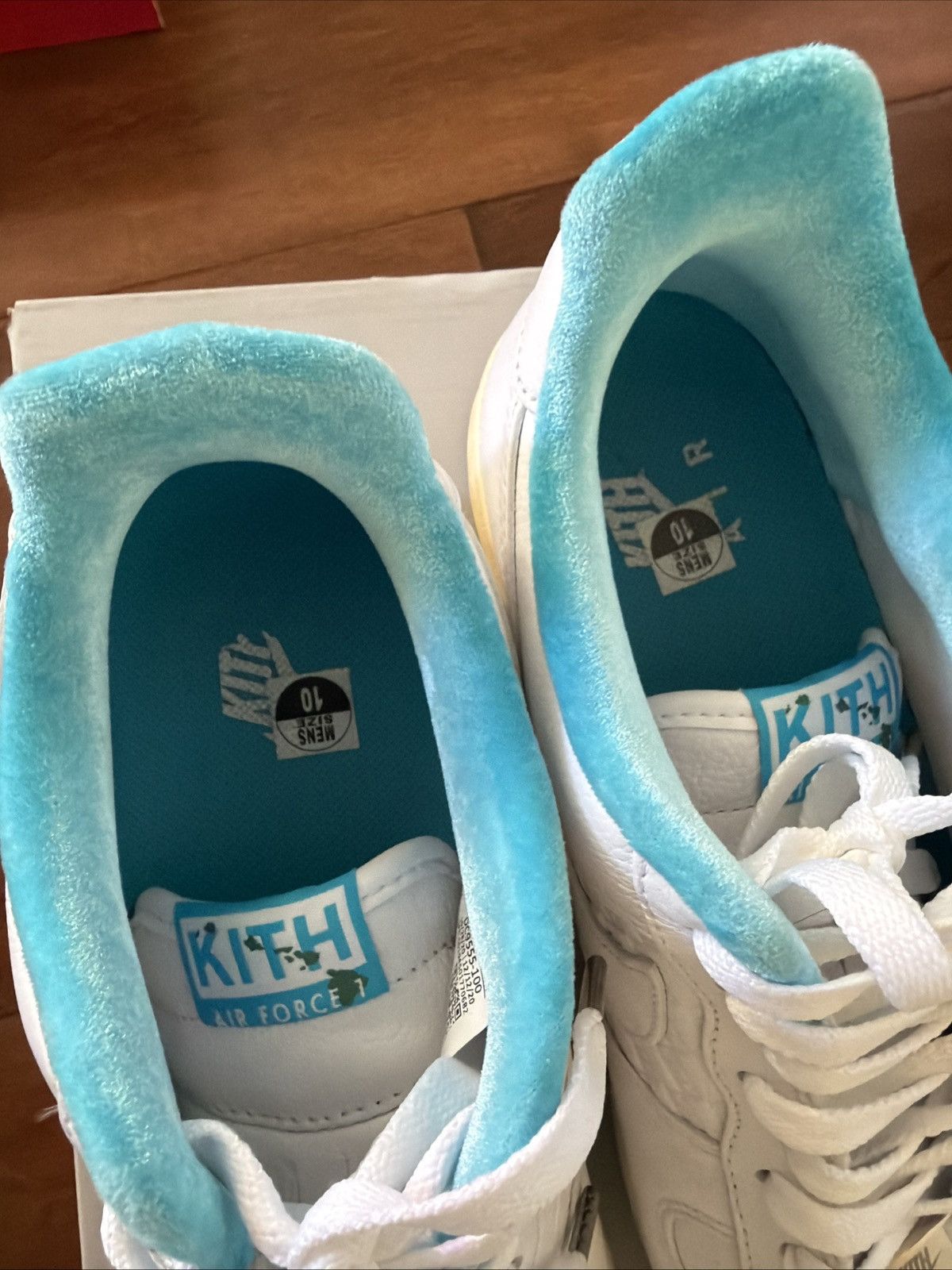 Kith Kith hawaii air force 1 Size US 10 / EU 43 - 2 Thumbnail