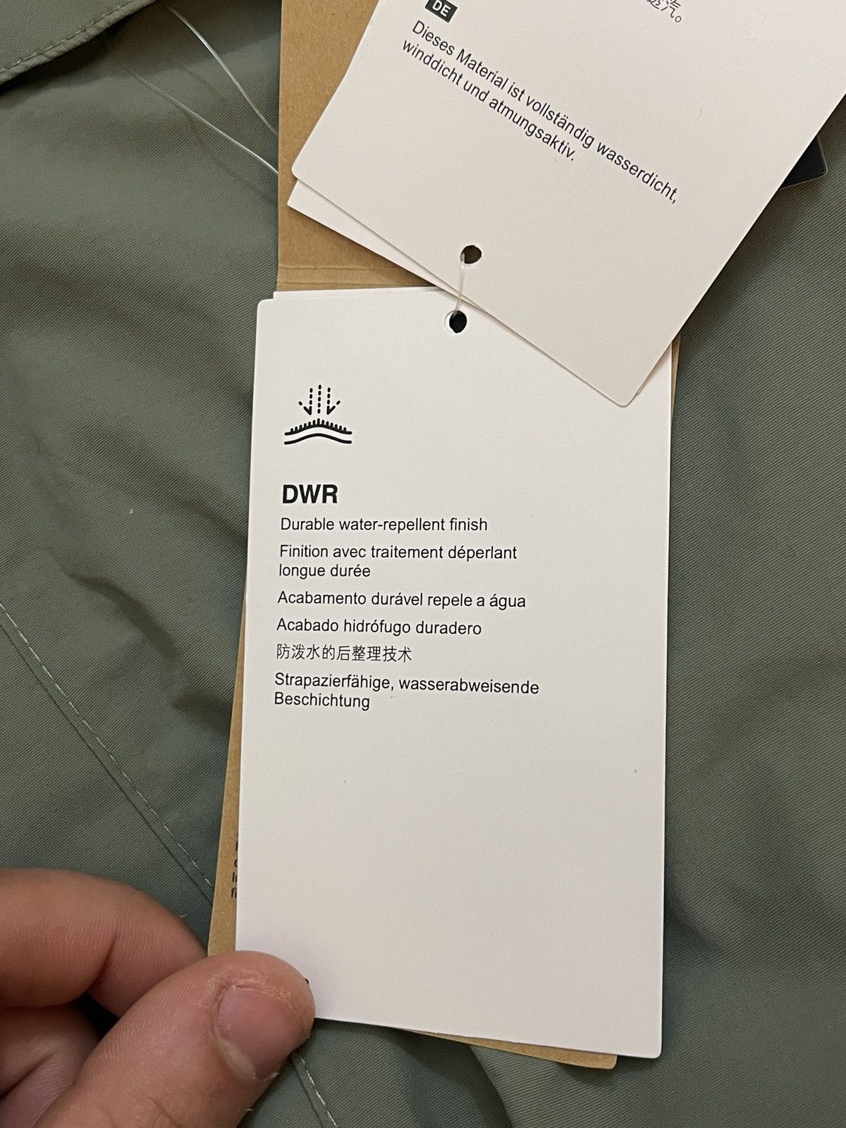 The North Face The North Face Khaki Shell Raincoat Jacket Size US M / EU 48-50 / 2 - 11 Thumbnail