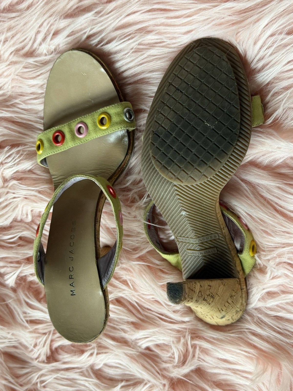 Marc Jacobs Vintage Marc Jacobs Lime Green Spring/ Summer Cork Heel Pump Size US 6.5 / IT 36.5 - 6 Thumbnail