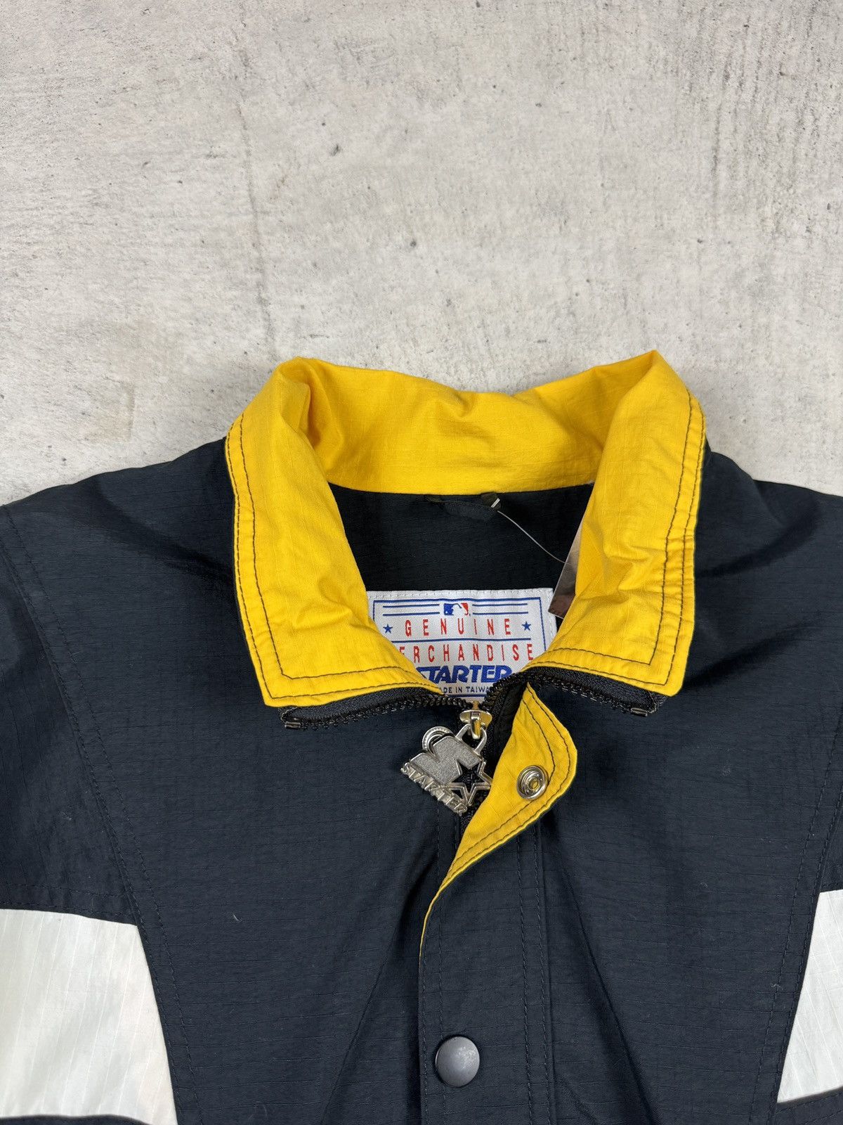 Starter × Vintage 1990’s Pirates Starter Windbreaker Size US L / EU 52-54 / 3 - 6 Thumbnail
