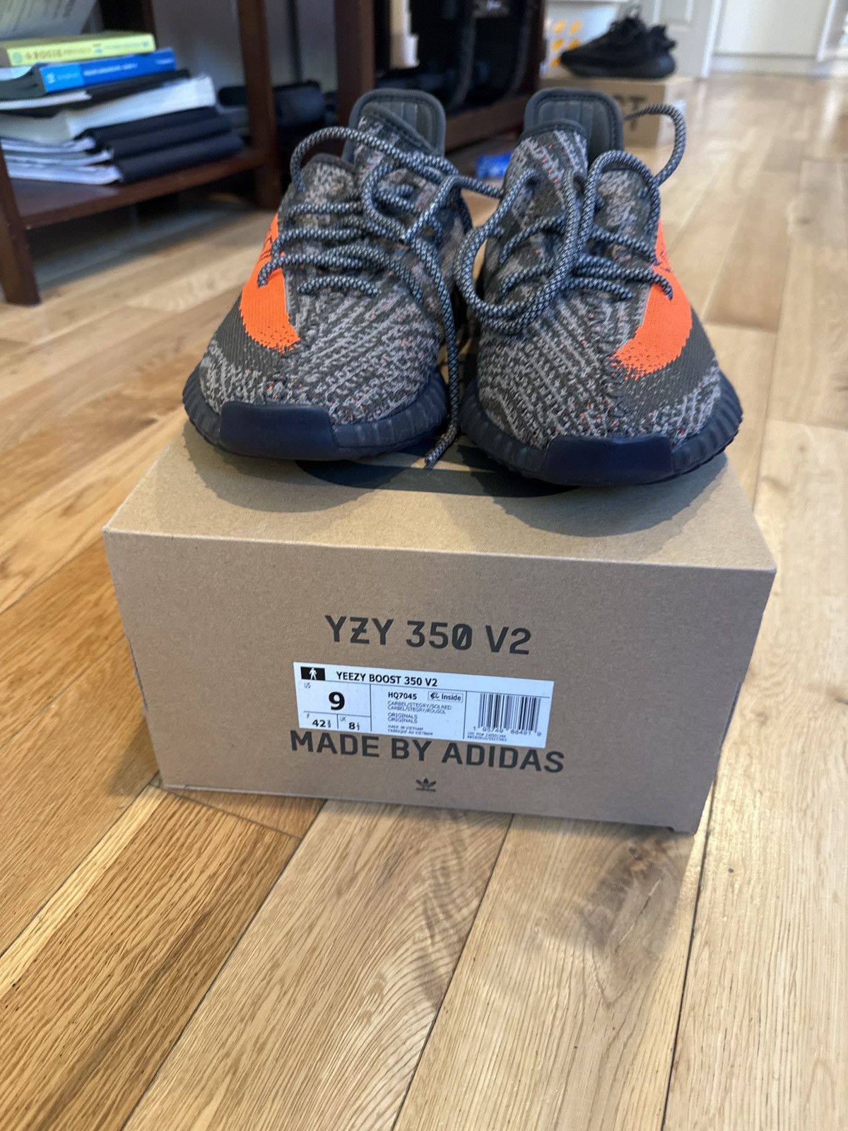 Yeezy YEEZY BOOST 350 V2 Size US 9 / EU 42 - 3 Thumbnail