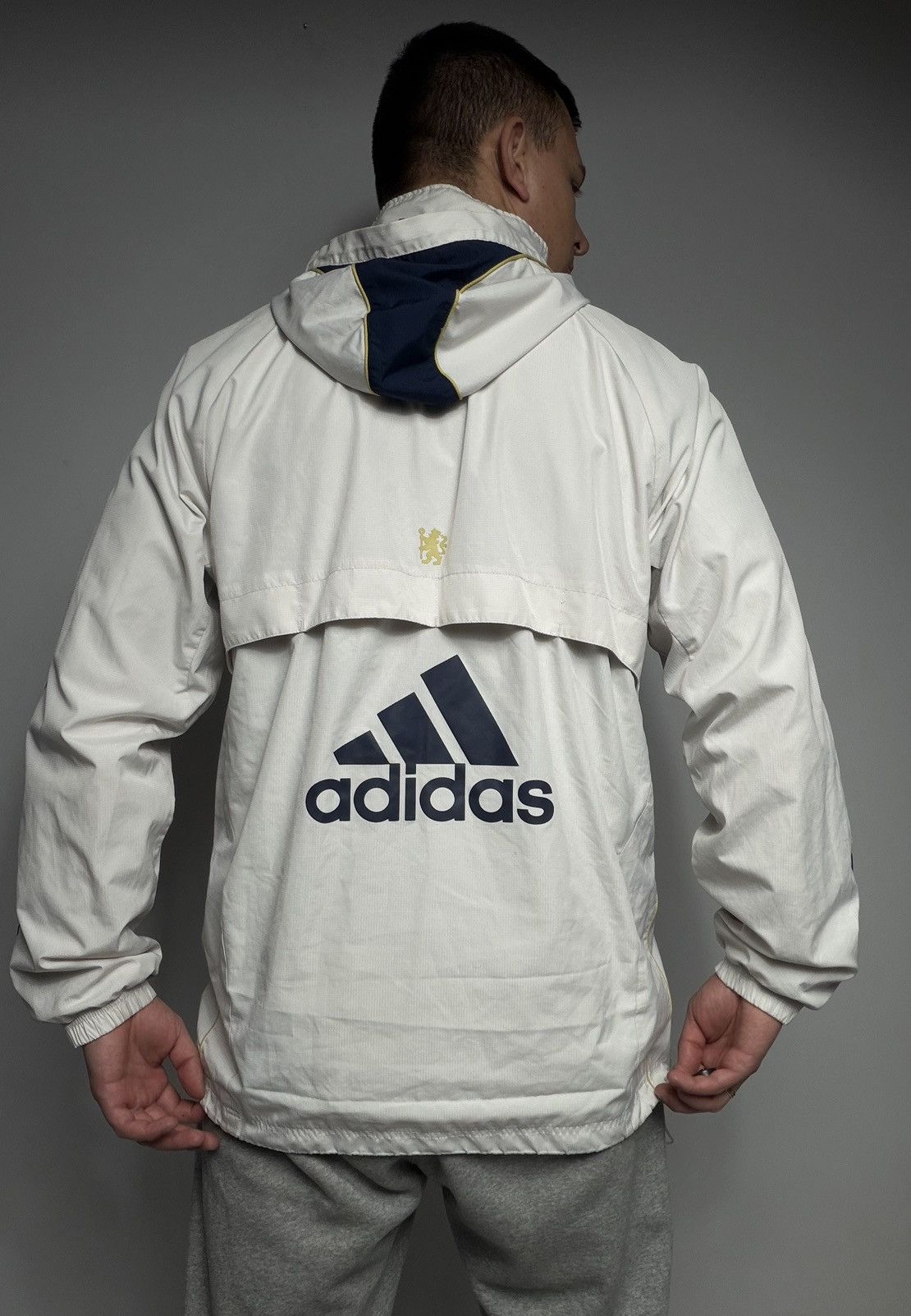 Adidas Vintage 2010-11 Chelsea FC Adidas Training Jacket Samsung Size US M / EU 48-50 / 2 - 6 Thumbnail