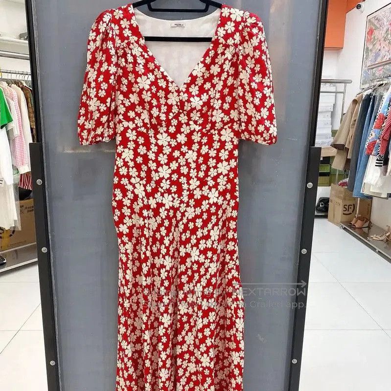 Miu Miu Miu Miu Red Silk Floral Maxi Dress . Size L / US 10 / IT 46 - 1 Thumbnail