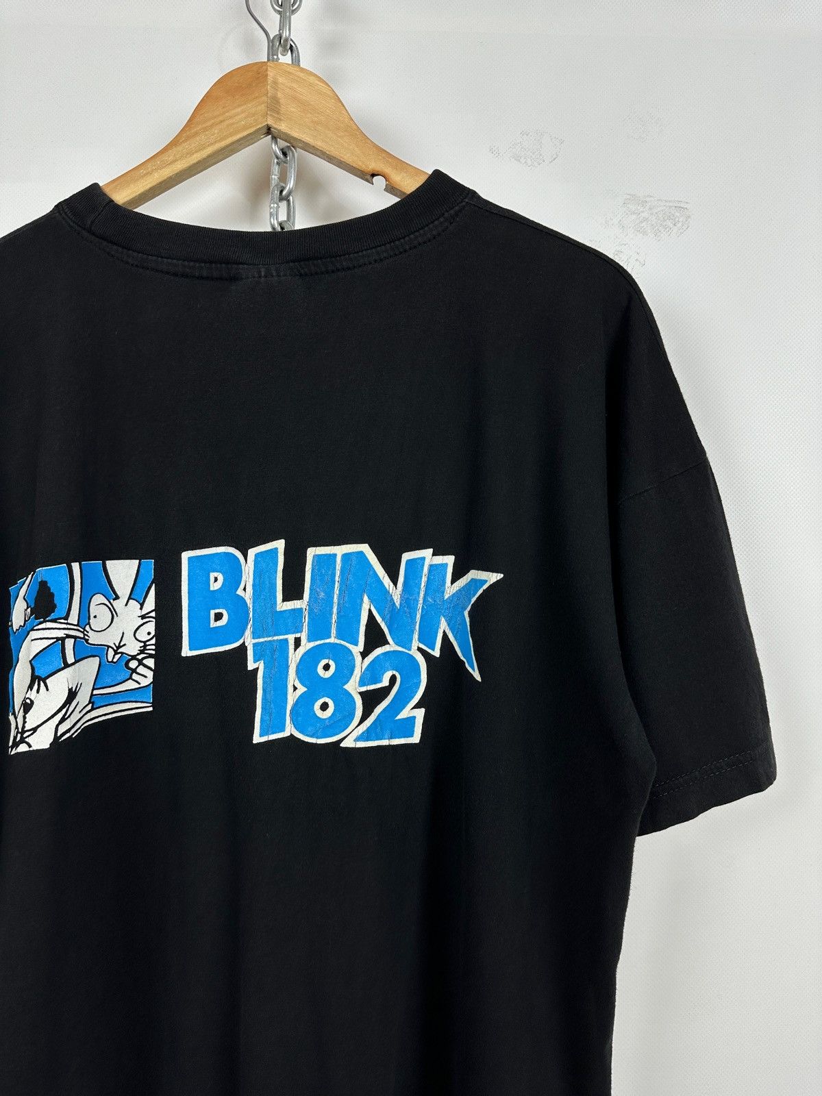 Band Tees 90s Vintage Blink 182 Skanking Bunny Band T-Shirt Size US XL / EU 56 / 4 - 14 Thumbnail