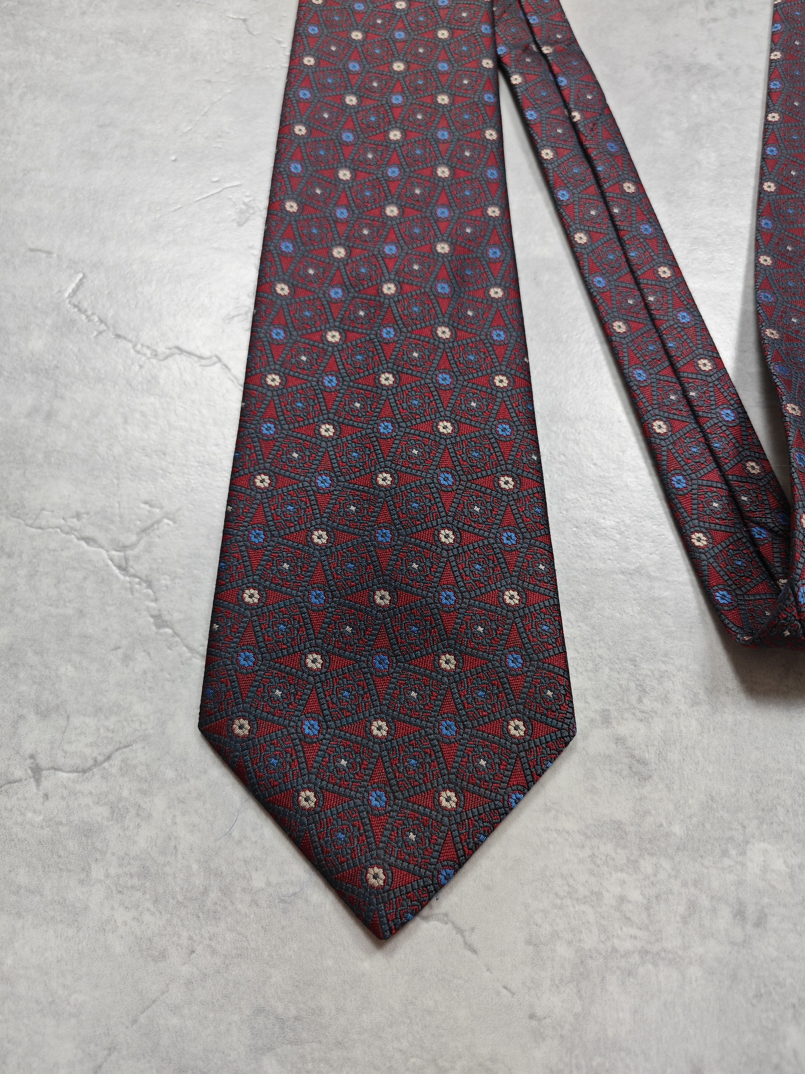 Yves Saint Laurent Yves Saint Laurent Vintage Silk Tie Size ONE SIZE - 2 Thumbnail