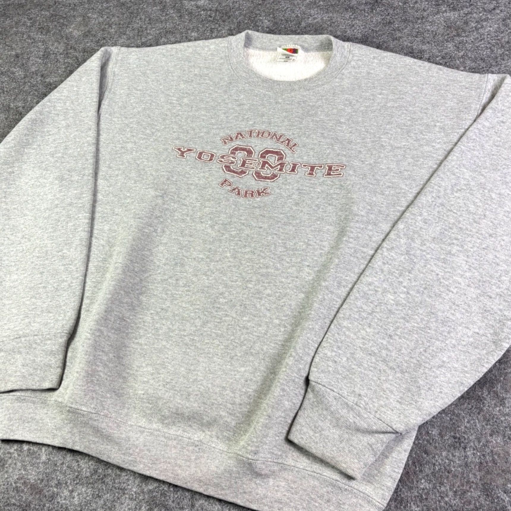 Fruit Of The Loom VINTAGE Yosemite National Park Sweatshirt Mens XL Gray Crewneck 90s Graphic Print Beaded Astro Boy Nike adidas Essentials Rural? Size US XL / EU 56 / 4 - 8 Thumbnail