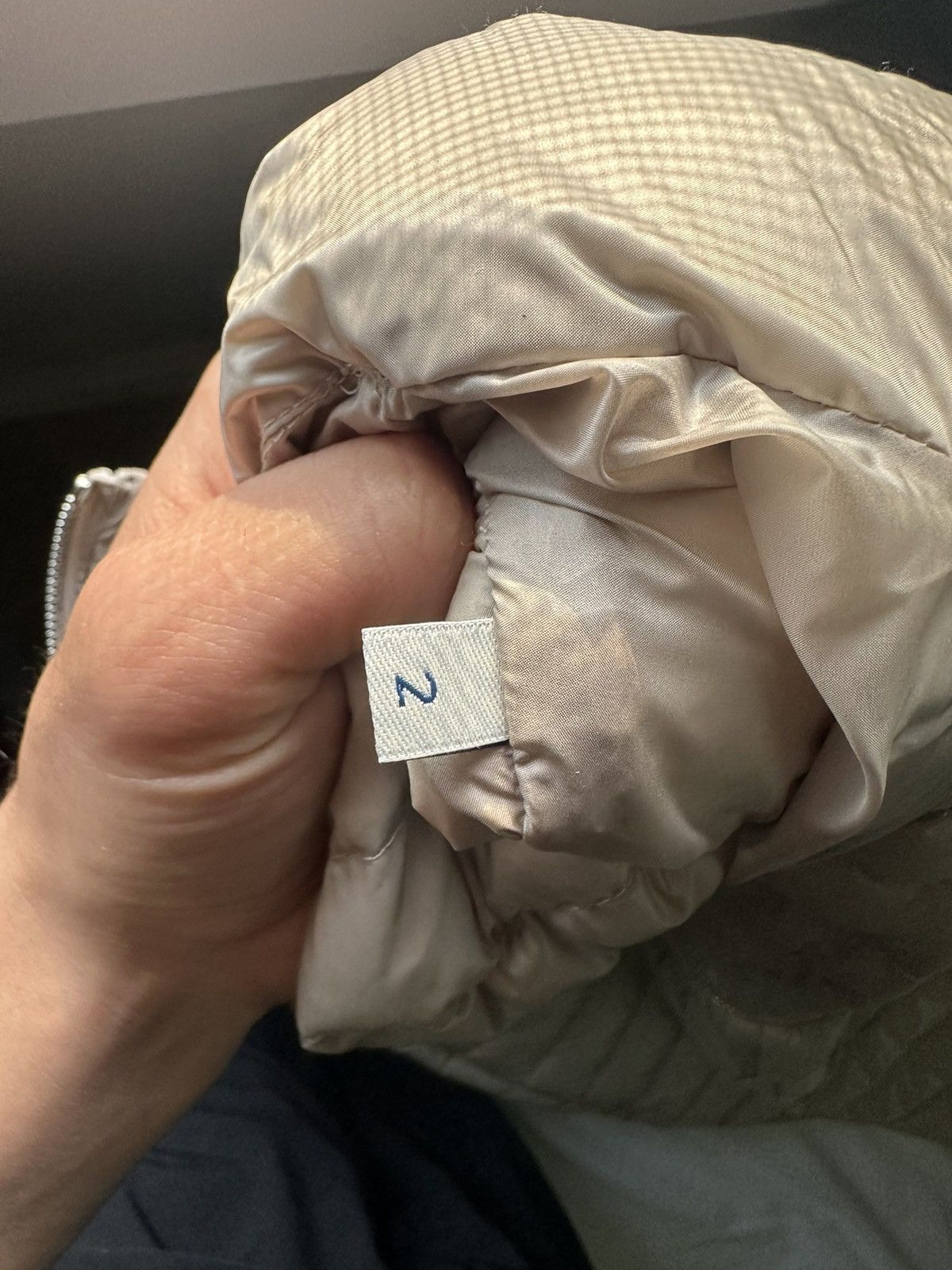 Moncler Moncler Grey Agatelon Long Puffer Jacket Size 2 / Small Size XS / US 0-2 / IT 36-38 - 21 Thumbnail