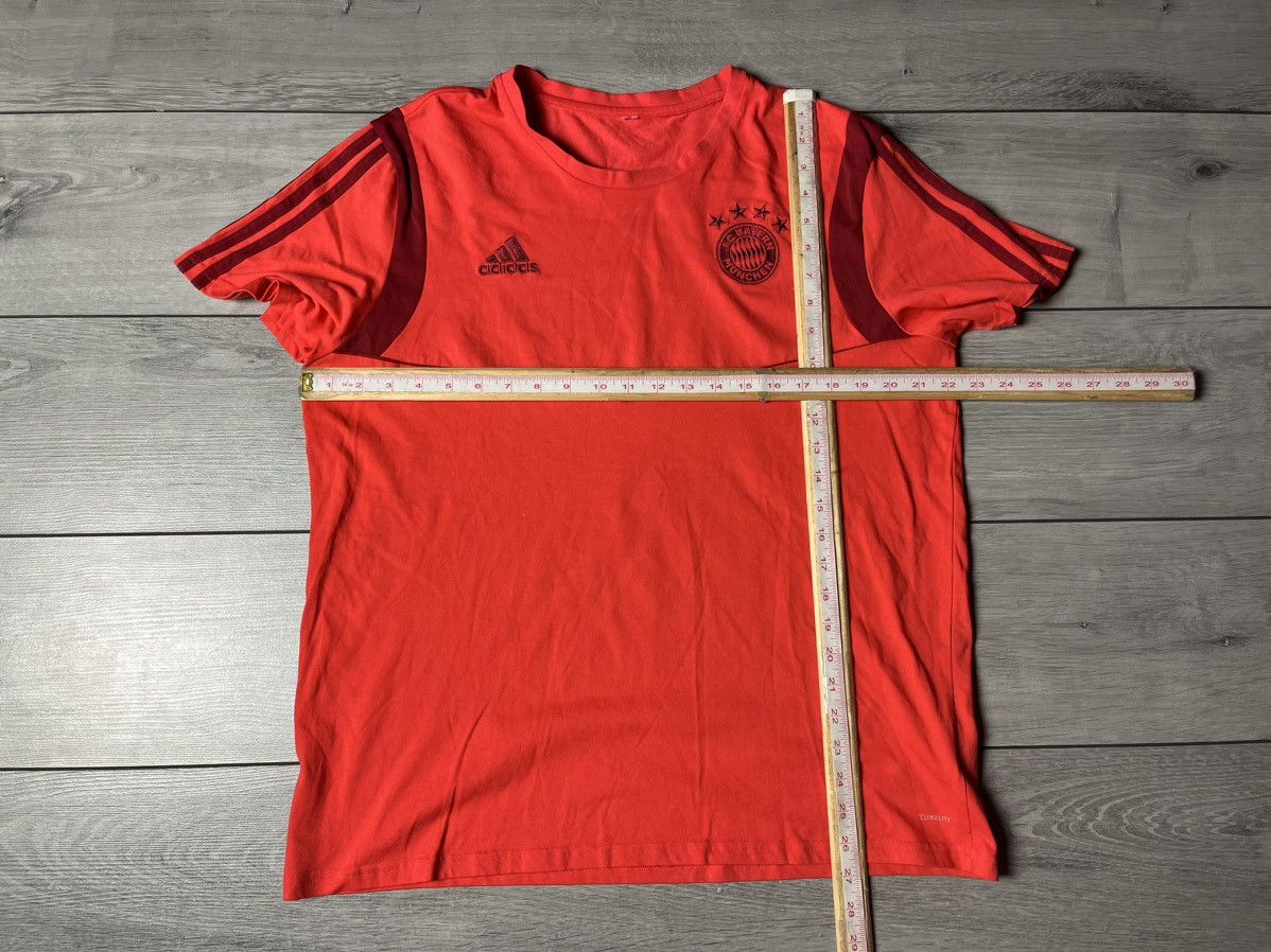 Adidas Adidas Bayern munchen Tshirt size Large Size US L / EU 52-54 / 3 - 6 Thumbnail